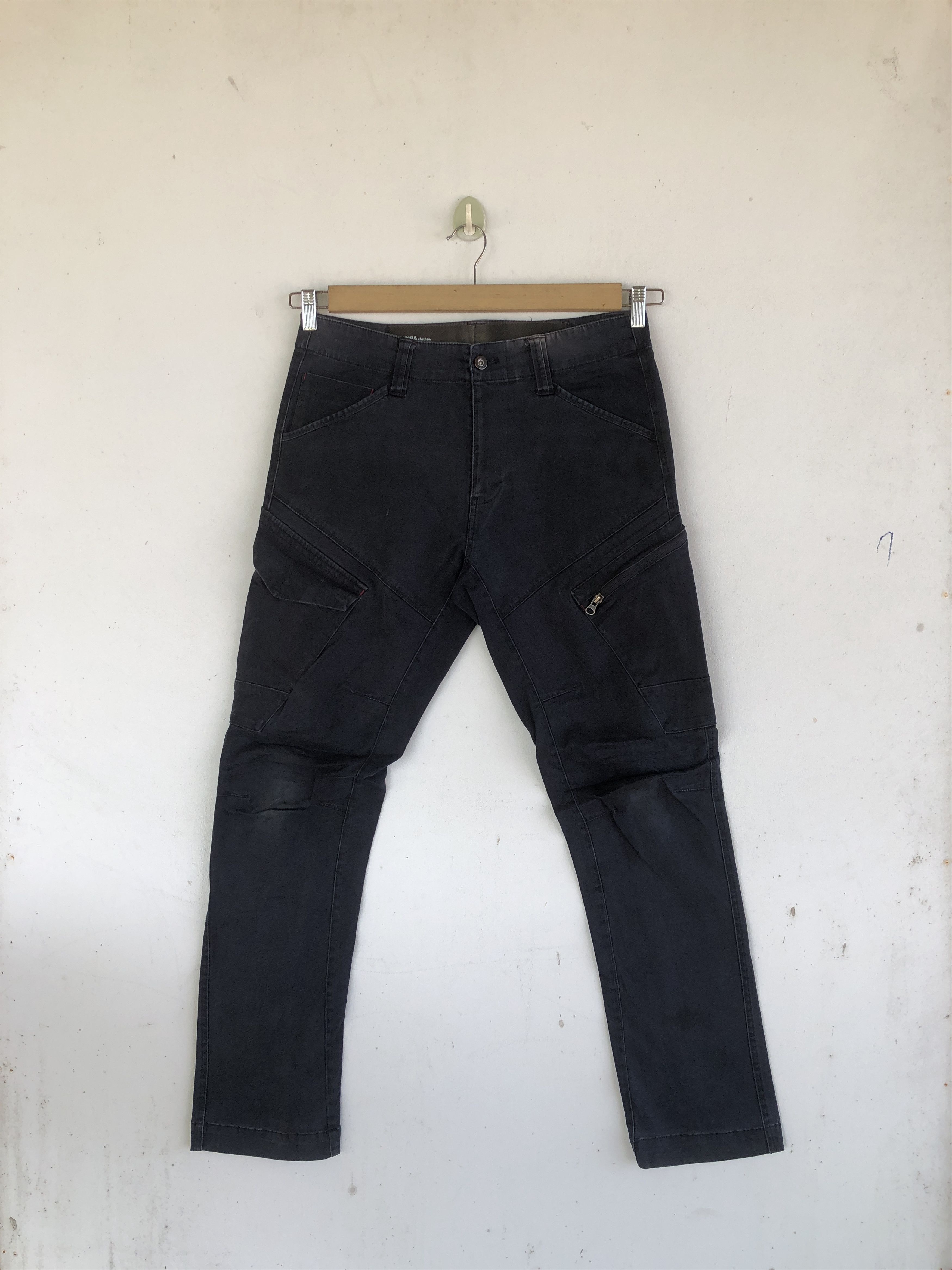 Japanese Brand Vintage Japanese Cargo Pants Multi Pocket Utility Trousers Size US 32 / EU 48 - 1 Thumbnail
