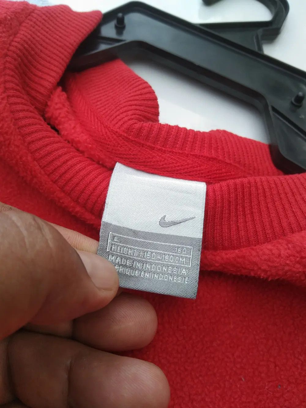 Nike NIKE EMBROIDERY LOGO FLEECE SWEATSHIRT (KIDS) Size US L / EU 52-54 / 3 - 5 Thumbnail