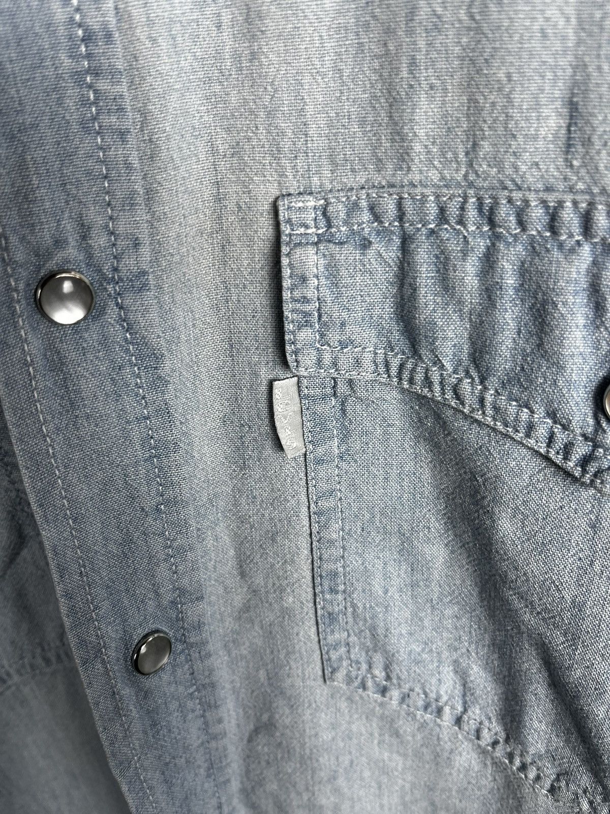 Levi's × Levi's Vintage Clothing × Vintage Levi’s denim shirt vintage 90s Size US M / EU 48-50 / 2 - 6 Thumbnail