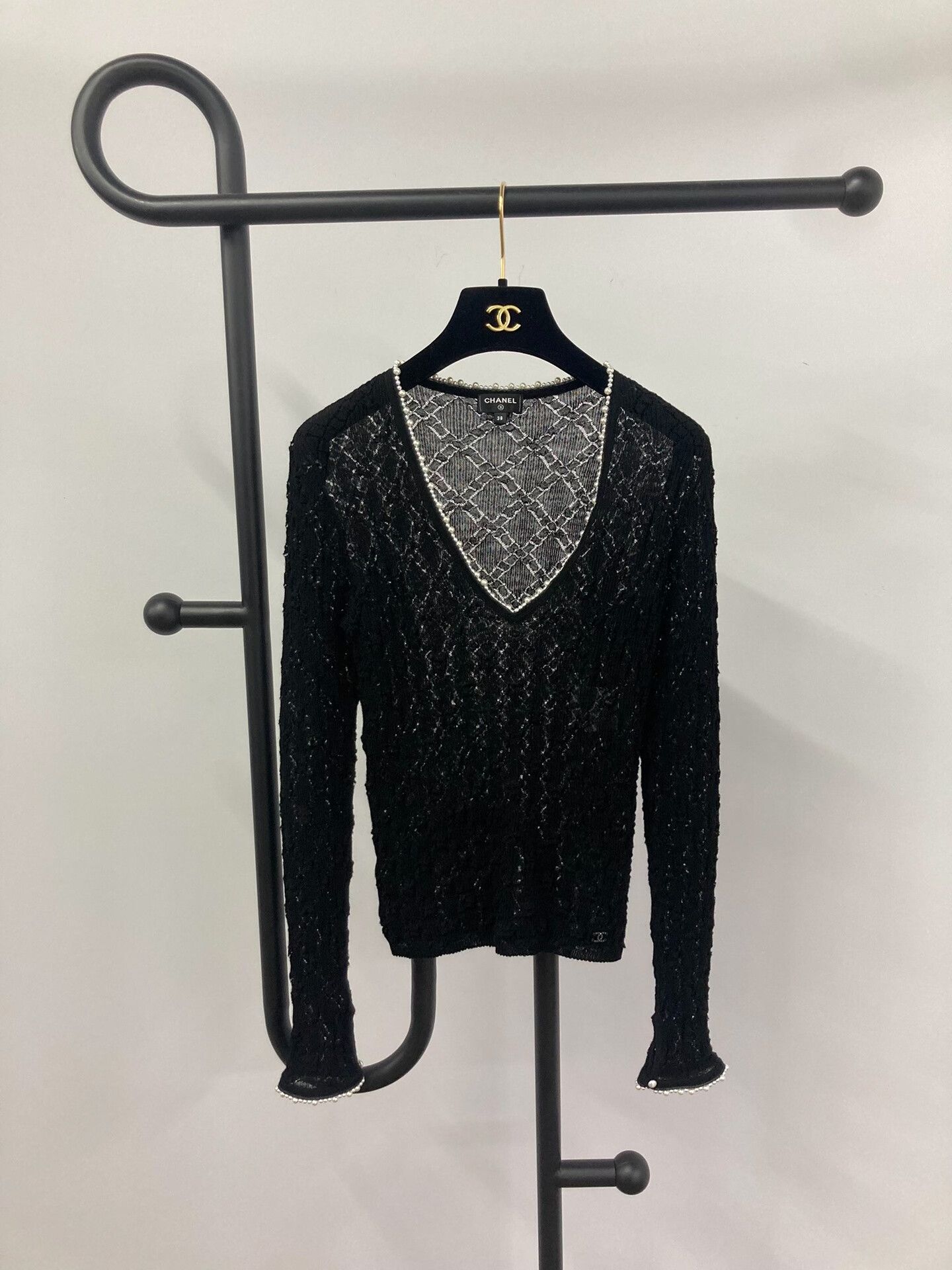 Chanel Chanel Black Pearl V-Neck Knit Top Size S / US 4 / IT 40 - 1 Thumbnail