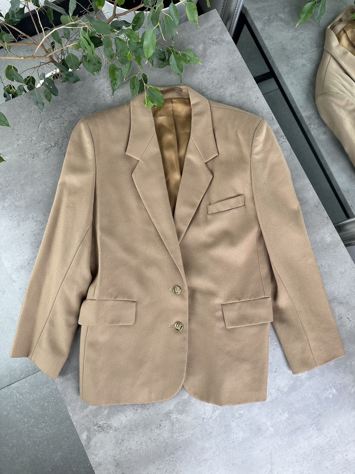 Burberry Burberry’s Vintage Wool Jacket Size M / US 6-8 / IT 42-44 - 1 Thumbnail