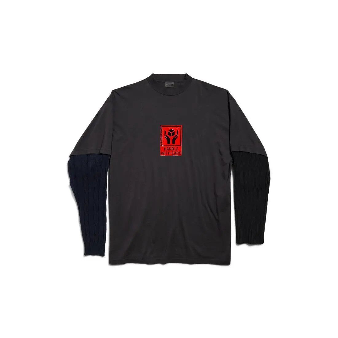 Balenciaga o1w1db10126 Handle With Care Patched Sleeves T-Shirt Black Size US XL / EU 56 / 4 - 1 Thumbnail