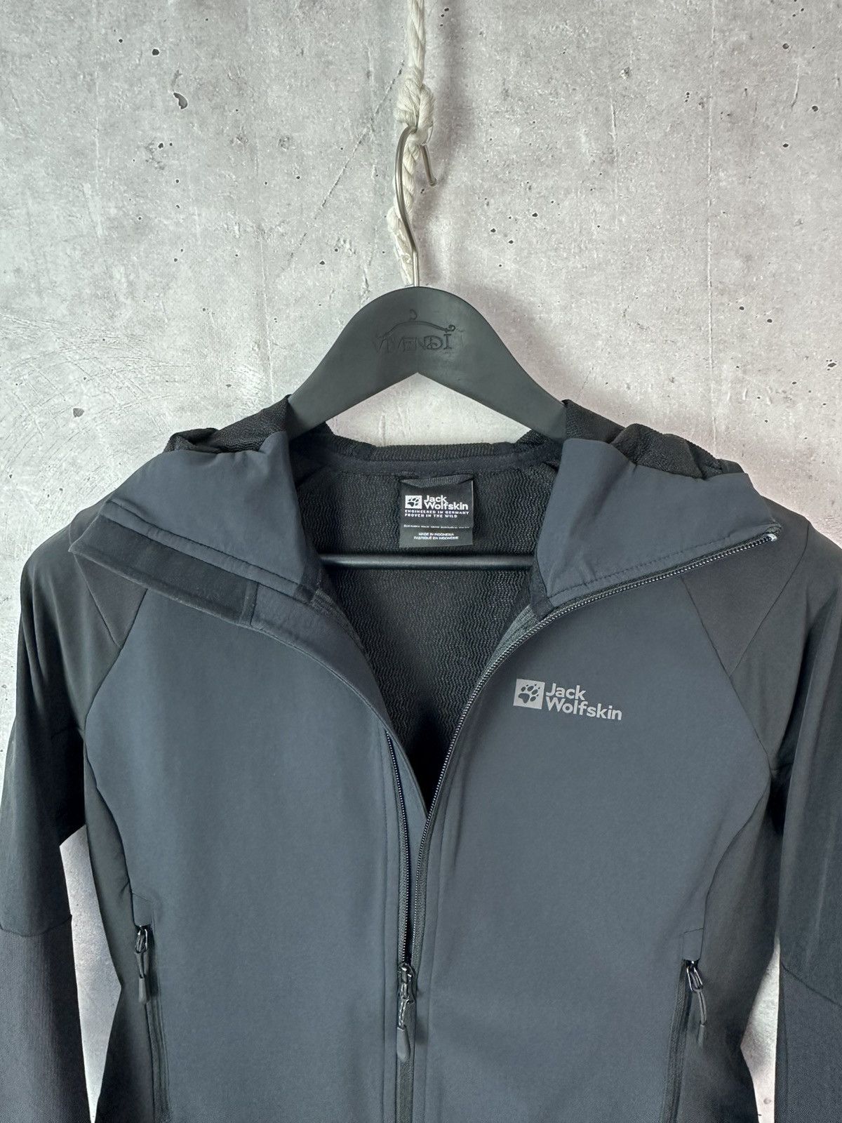 Jack Wolfskin Jack Wolfskin Black Women’s Long Sleeve Soft Shell Jacket Size S / US 4 / IT 40 - 11 Thumbnail