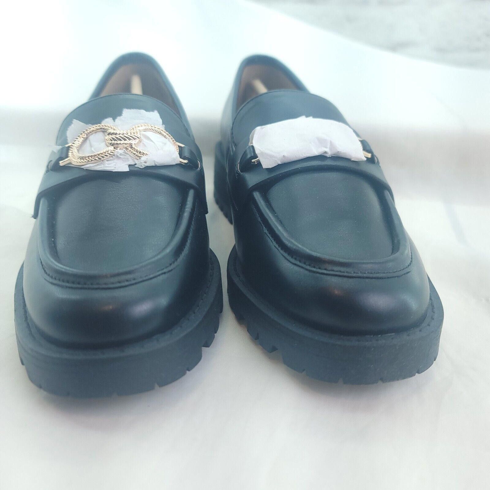 Designer Crown Ivy Black Harper Size 7.5 Gold Accent Loafer Shoes Size US 7.5 / IT 37.5 - 2 Thumbnail