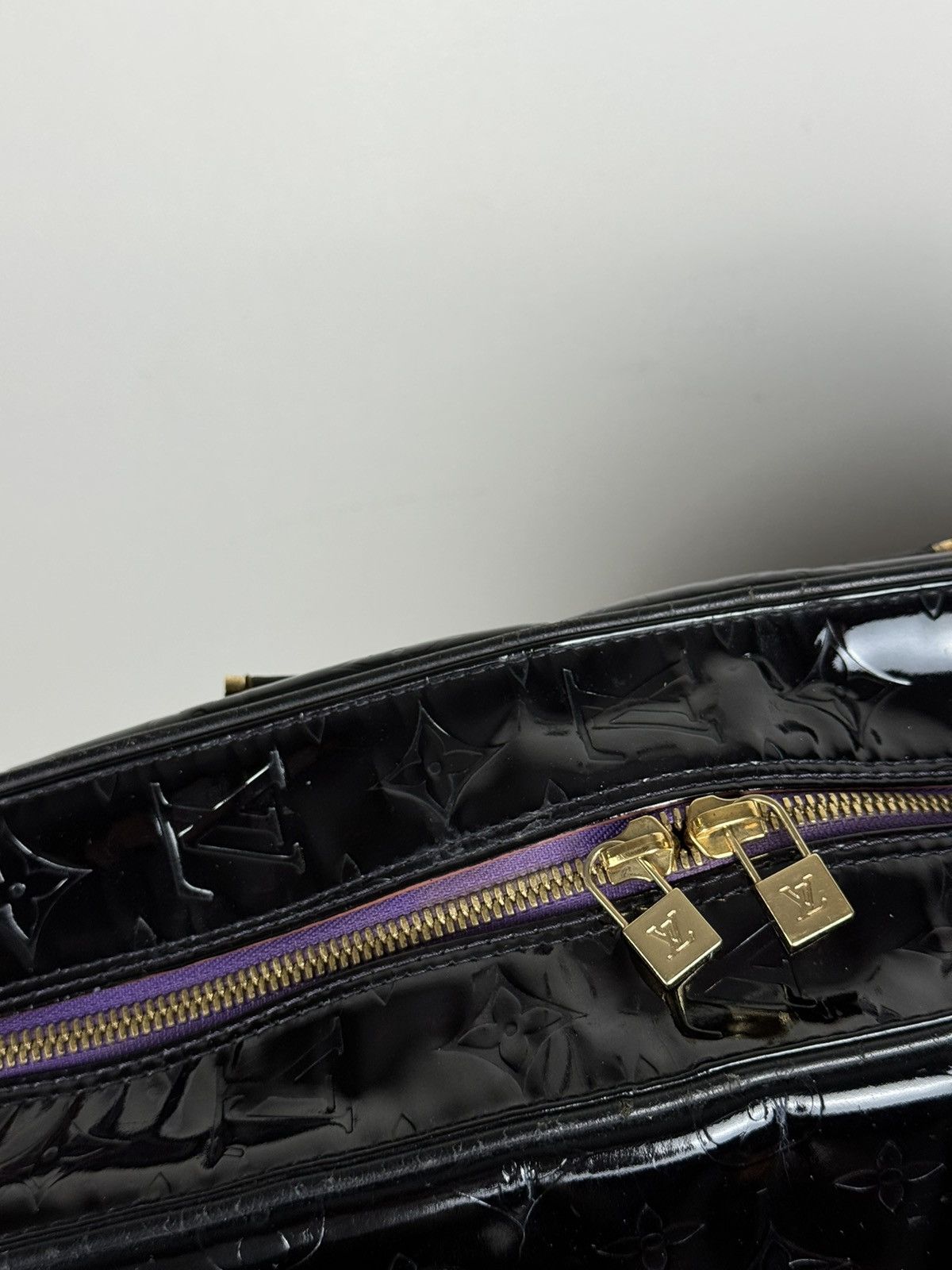 Louis Vuitton Luxury travel bag Louis Vuitton Vernis Sutton original item Size ONE SIZE - 5 Thumbnail
