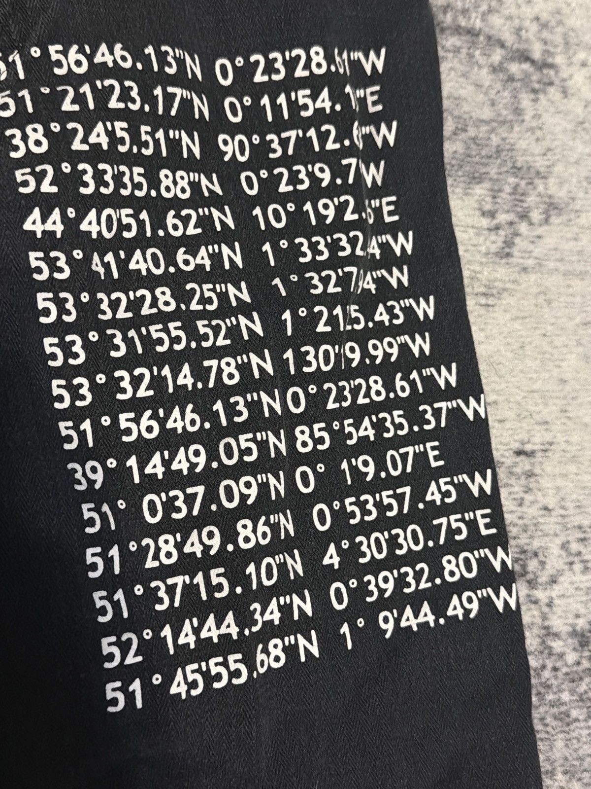 Japanese Brand Black Utility Cargo Sweatpants Size US 29 - 4 Thumbnail