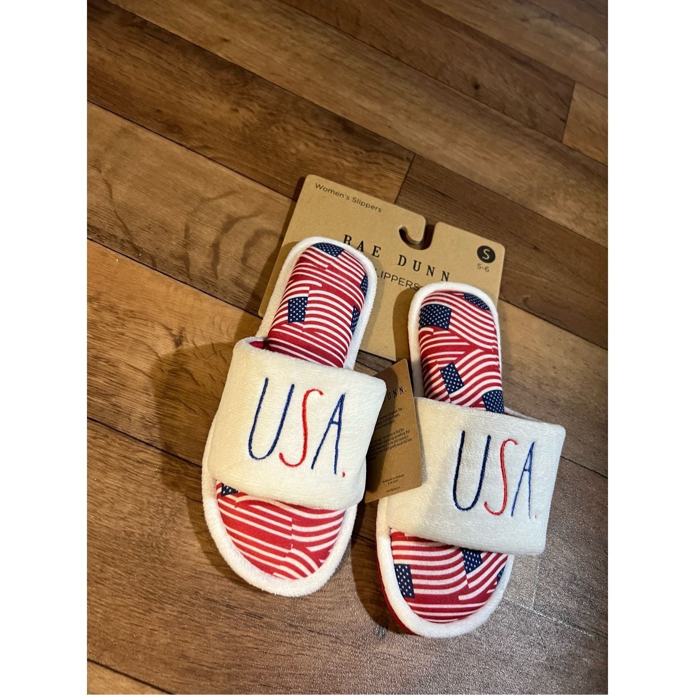 Other Rae Dunn USA Woman’s Slippers Size Small 5-6 NEW MSRP $38 Size US 5 / IT 35 - 3 Thumbnail