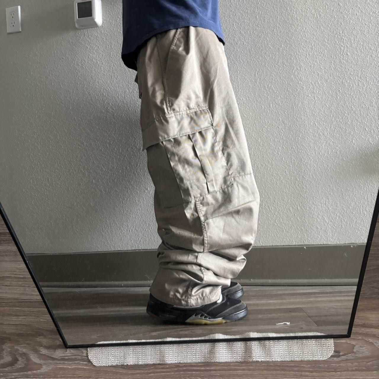 Vintage Crazy Vintage Y2K/2000s Super Baggy Khaki Streetwear Skater Cargo Pants! 48x31 Size US 44 / EU 60 - 2 Thumbnail