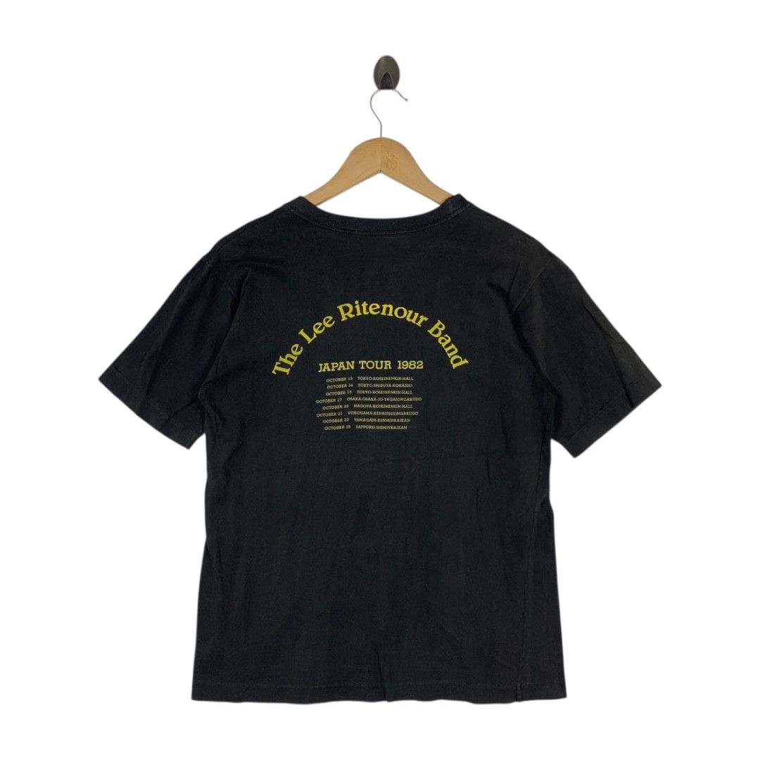 Other Vintage 1982 The Lee Ritenour Band Japan Tour Tee Size US M / EU 48-50 / 2 - 4 Thumbnail