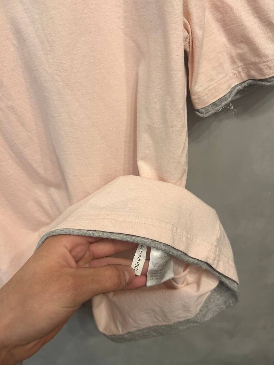 Vintage Yves Saint Laurent Pale Pink Tee Minimal Logo Rare Vintage Size M / US 6-8 / IT 42-44 - 8 Thumbnail