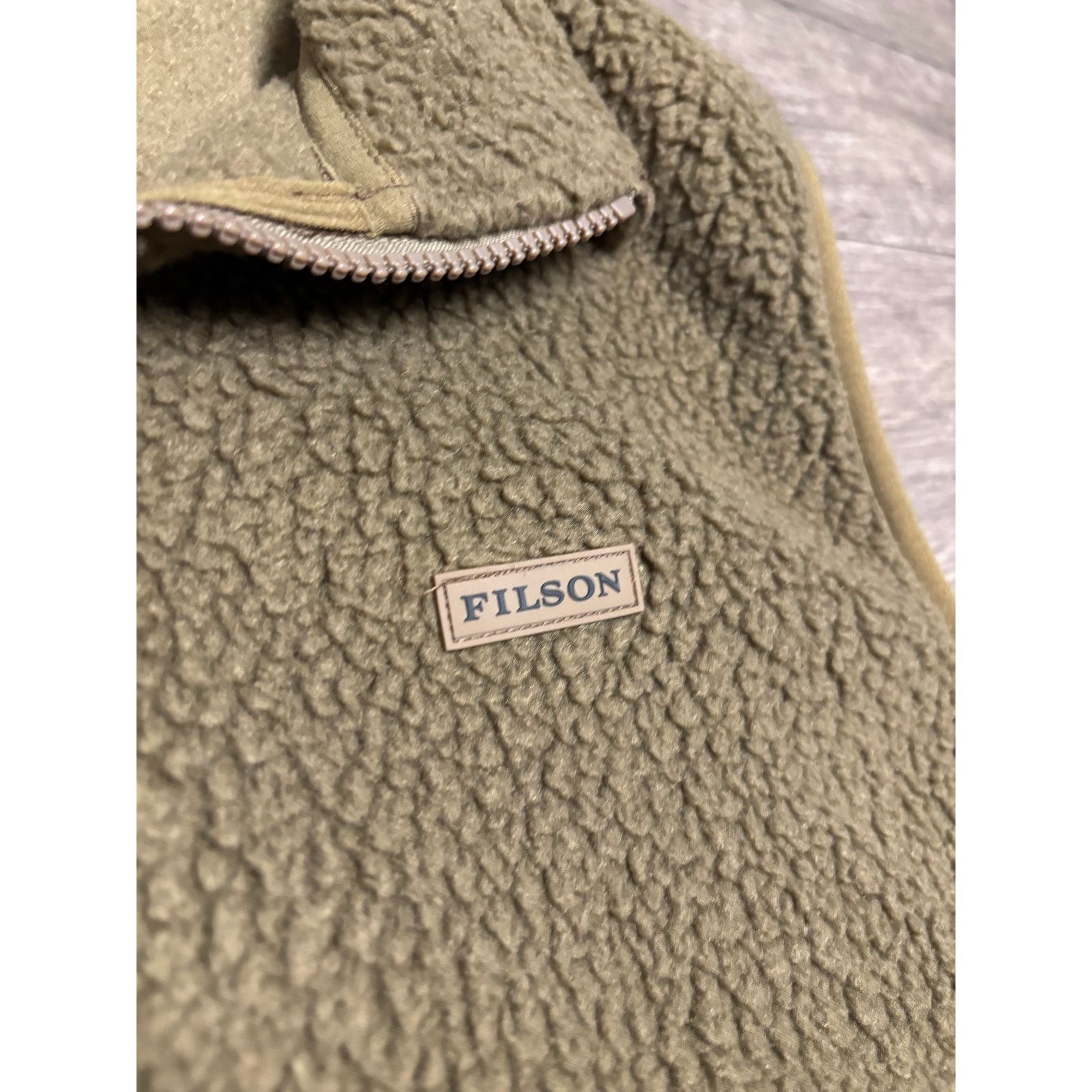 Filson Filson Sherpa Fleece Vest Sz L Brown Zip Front Pockets Size US L / EU 52-54 / 3 - 2 Thumbnail