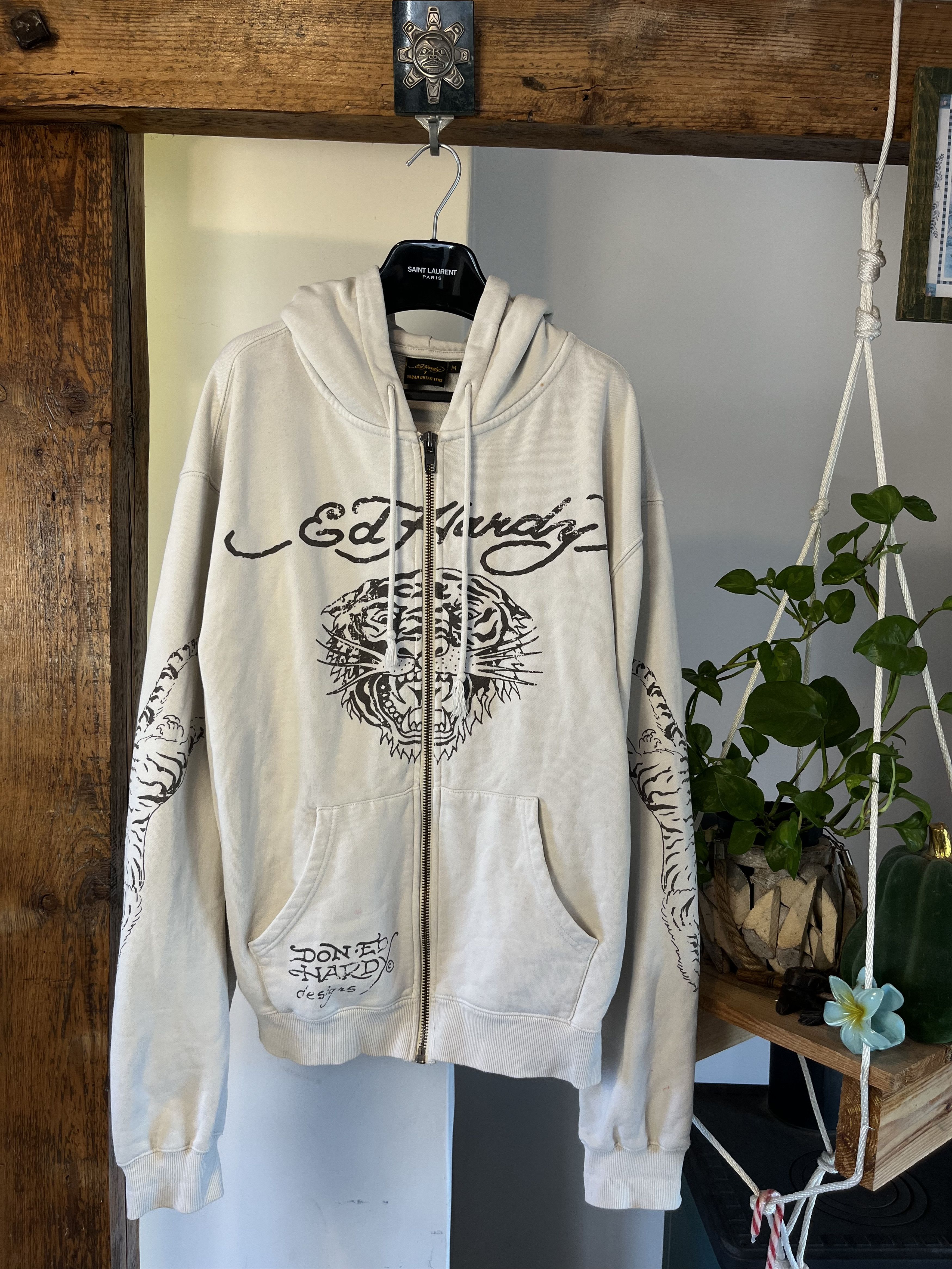 Ed Hardy Vintage y2k Ed Hardy x Urban Outfiters Zip Hoodie Size US M / EU 48-50 / 2 - 1 Thumbnail