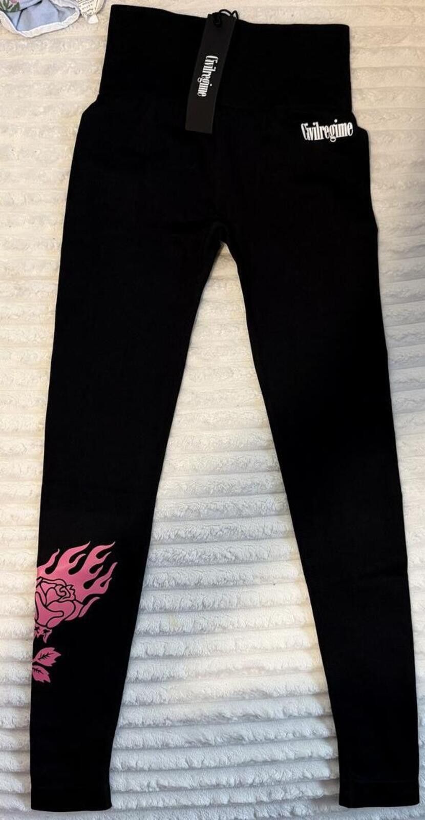 Civil Regime Civil Regime Black Scrunch Leggings with Pink Rose Size 28" / US 6 / IT 42 - 1 Thumbnail