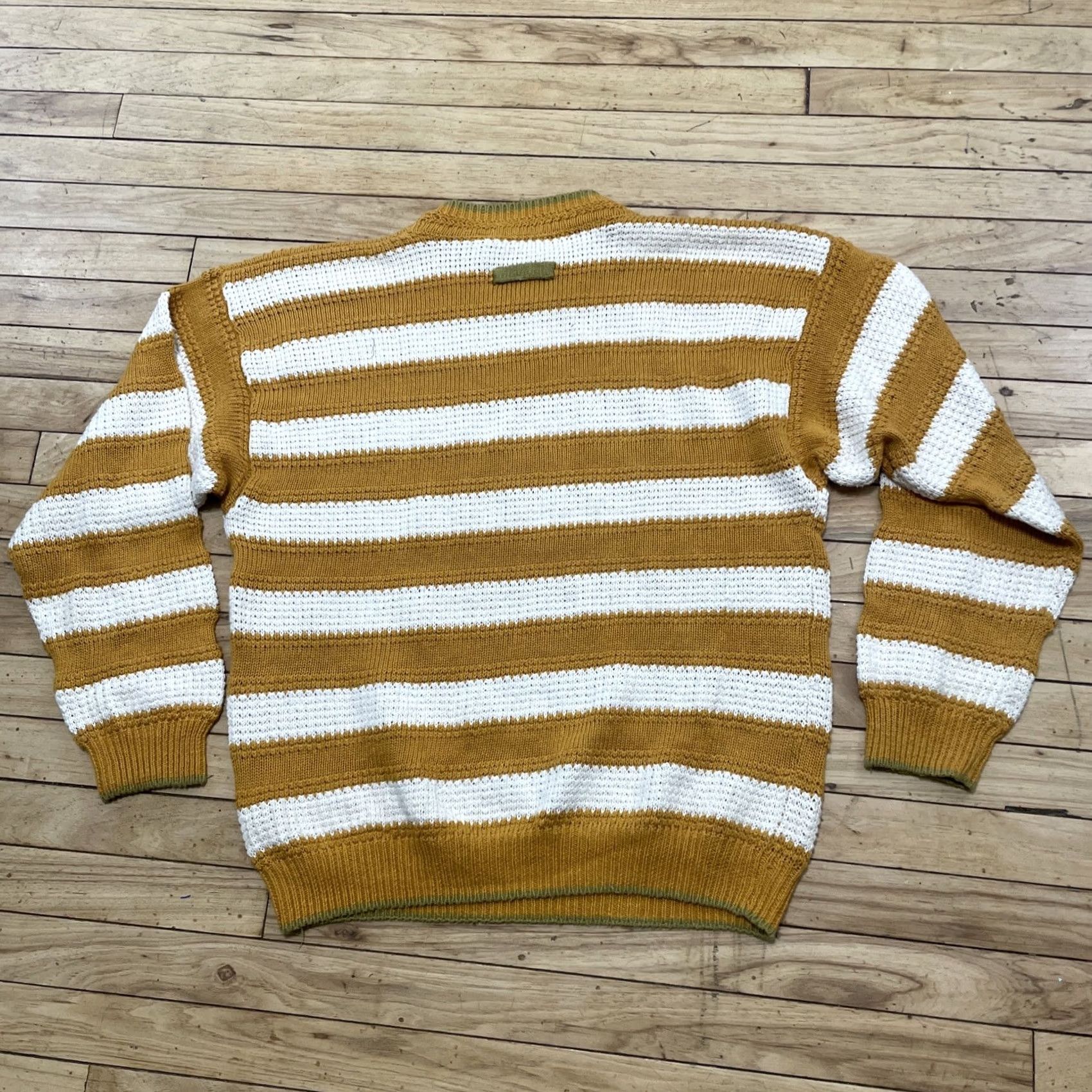 Vintage VINTAGE Basix Fenn Wright & Manson Sweater Men M Gold Cream Chunky Knit 1970s Size US M / EU 48-50 / 2 - 2 Thumbnail
