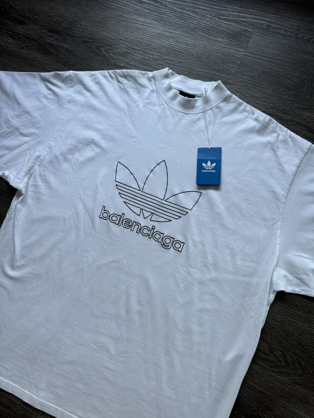 Adidas × Balenciaga Balenciaga Adidas White Big Logo T shirt Oversized Size US XL / EU 56 / 4 - 3 Thumbnail