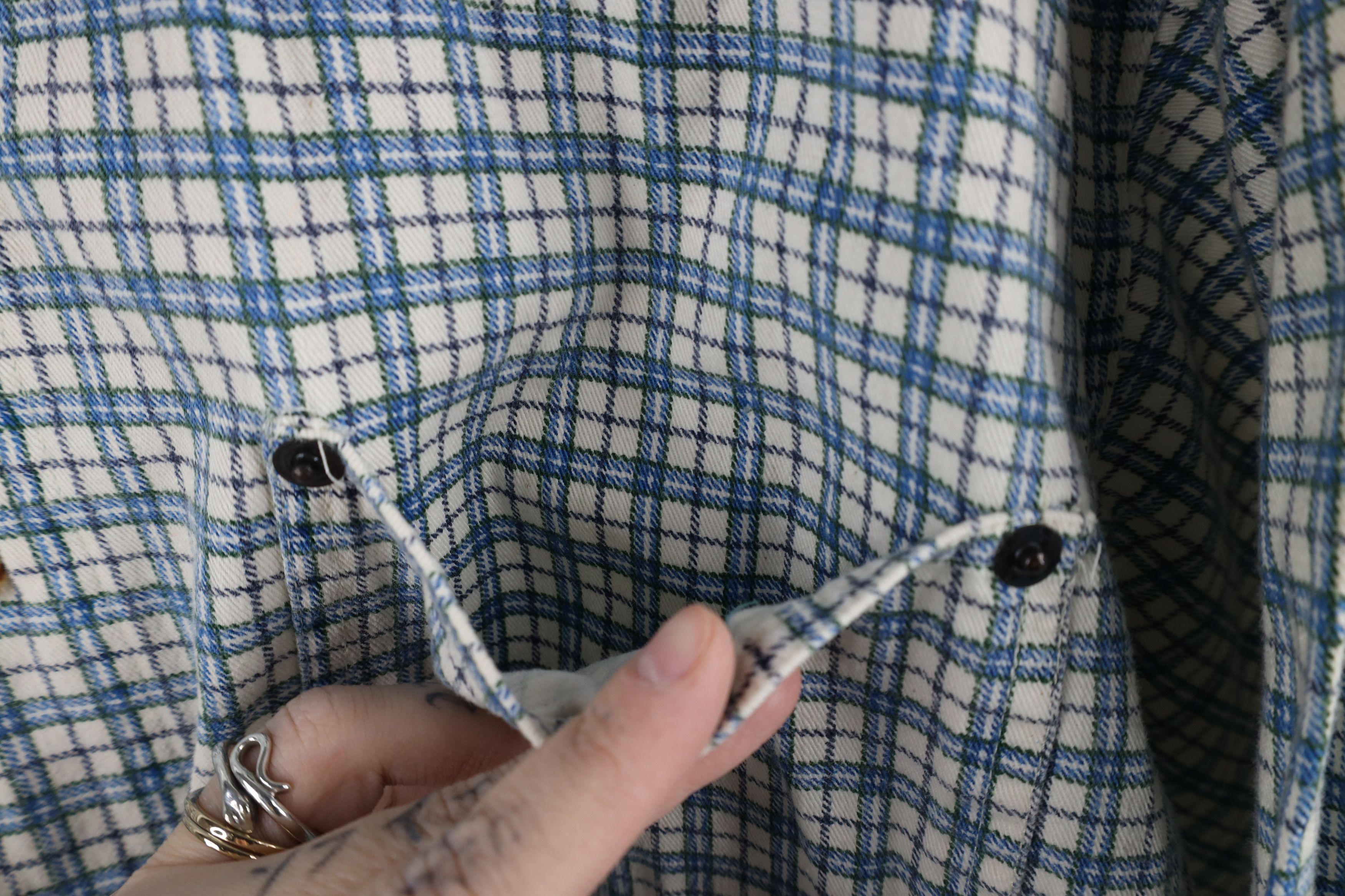 Vintage Vintage 90s Streetwear Heavyweight Collared Button Shirt Size US L / EU 52-54 / 3 - 7 Thumbnail