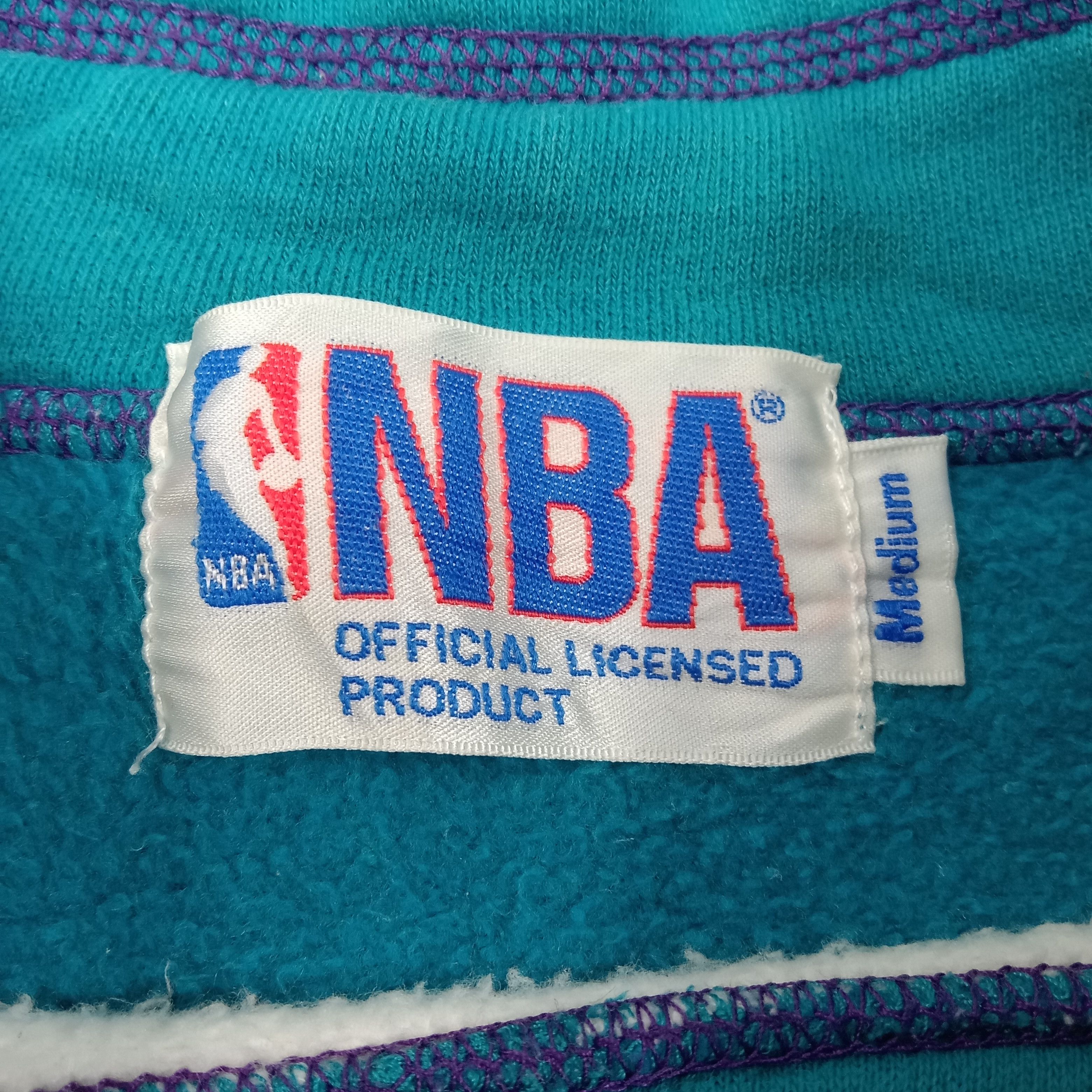 NBA CHARLOTTE HORNEST NBA Basketball Team Sweatshirt C246N27 Size US M / EU 48-50 / 2 - 5 Thumbnail