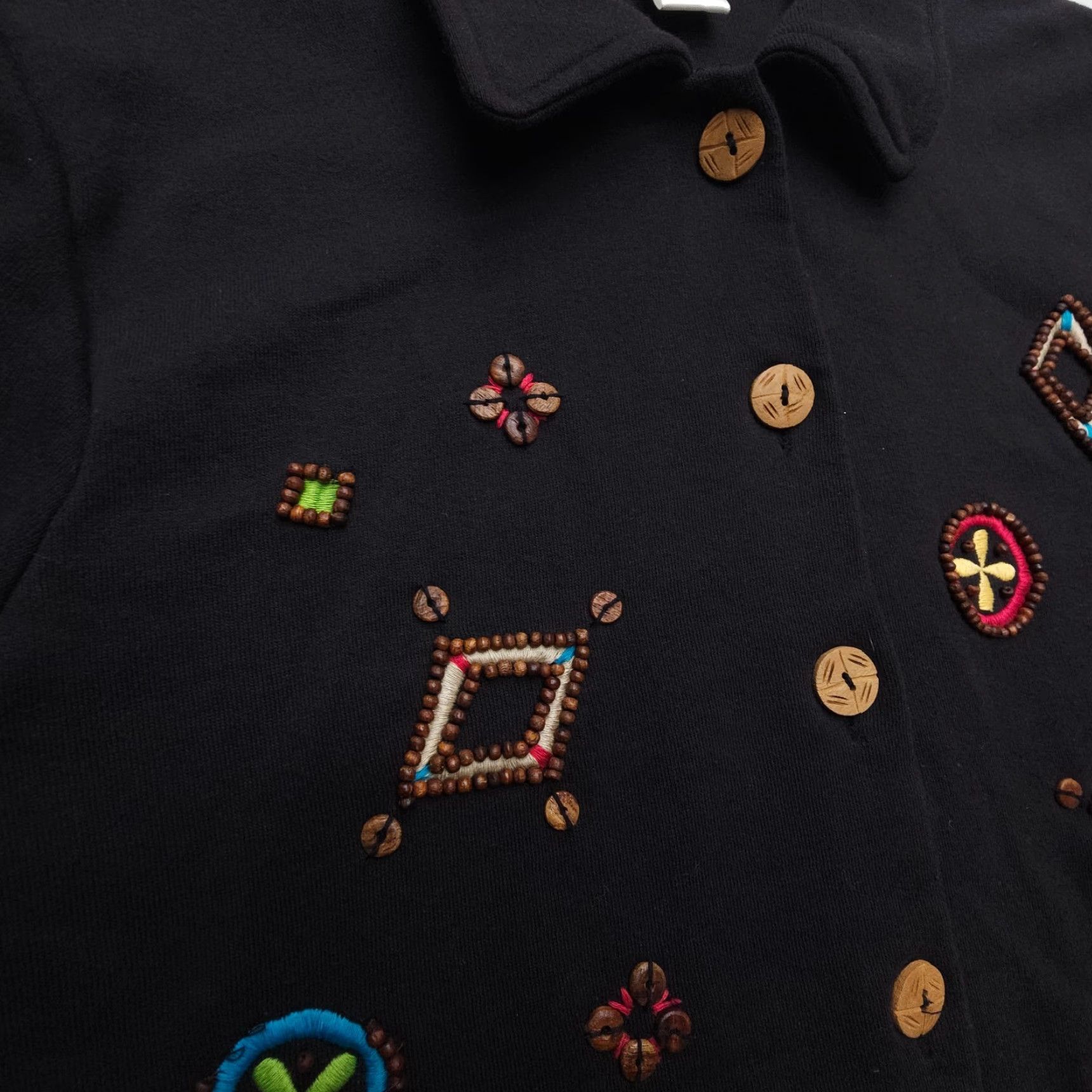 Coldwater Creek VINTAGE Coldwater Creek Button-Up Shirt Jacket Southwestern Geometric Beaded Embroidered Cotton Blend M Black Women Shirt/Jacket (Adult) M (Size) Size M / US 6-8 / IT 42-44 - 4 Thumbnail