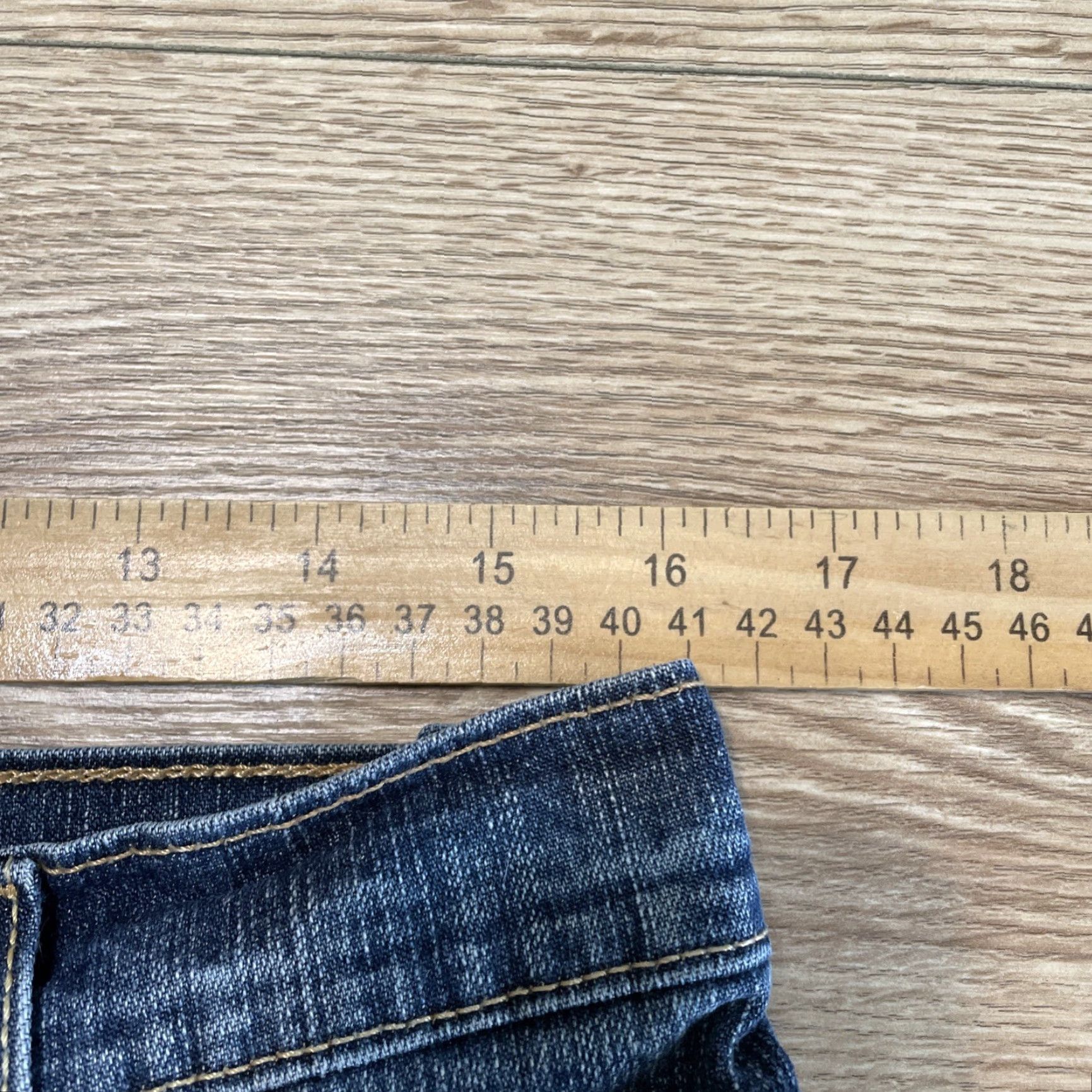 Levi's VINTAGE Levi's 550 Jeans Bootcut Blue Relaxed Fit Stretch 12M Womens Size 34" / US 12 / IT 48 - 4 Thumbnail