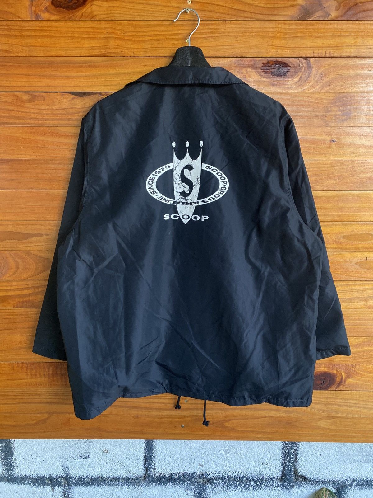 SCOOP Vintage Scoop Black Nylon Coach Jacket with Crown Logo Size US M / EU 48-50 / 2 - 3 Thumbnail
