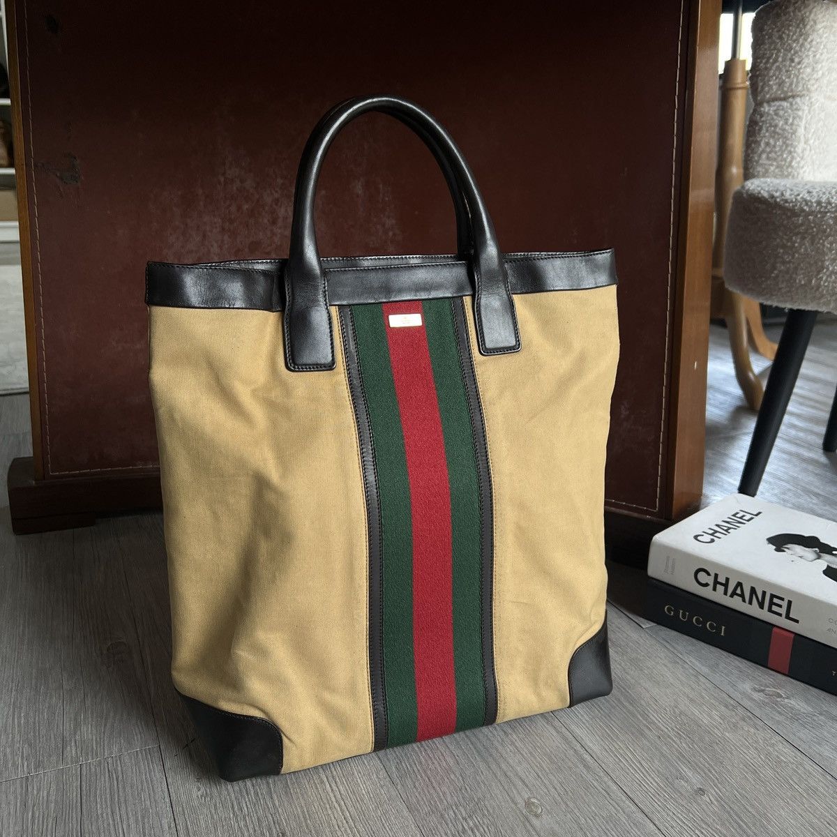 Gucci × Vintage Authentic Gucci web tote bag vintage Size ONE SIZE - 1 Thumbnail