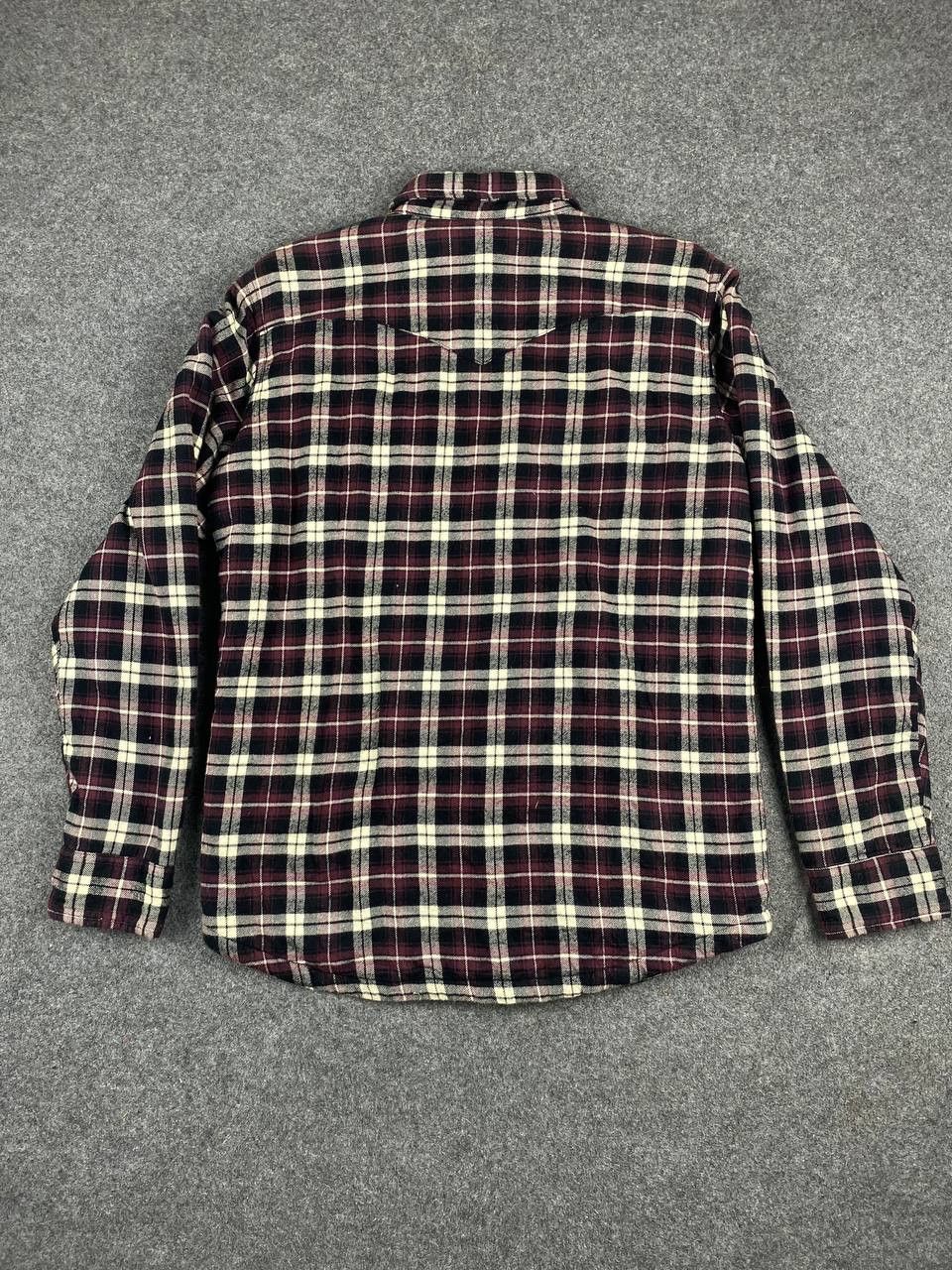 Japanese Brand uniqlo japanese brands flannel shirt sherpa lining Size US M / EU 48-50 / 2 - 9 Thumbnail