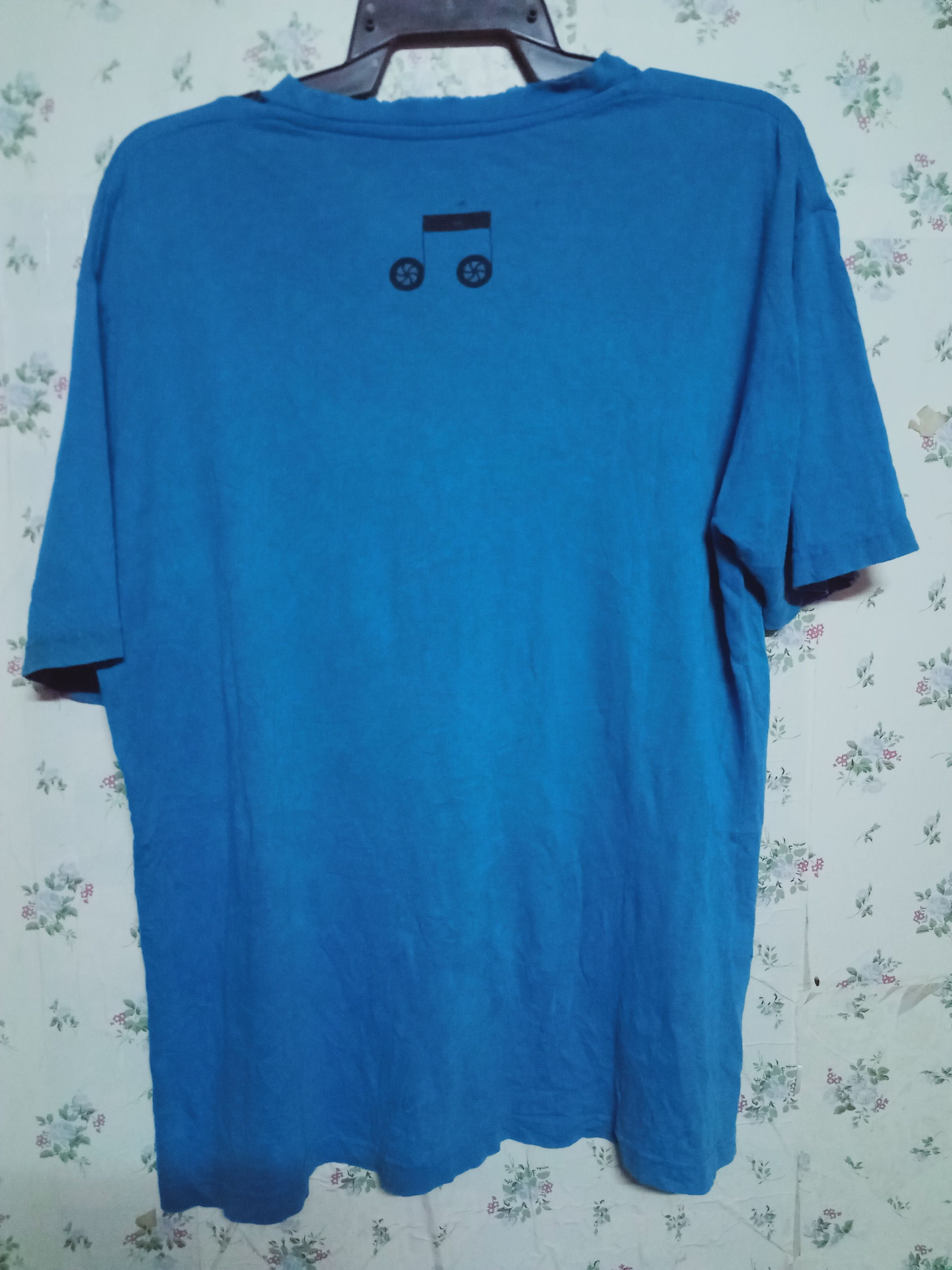 Band Tees Vintage Music Note MTV Distressed Tee Size US M / EU 48-50 / 2 - 4 Thumbnail