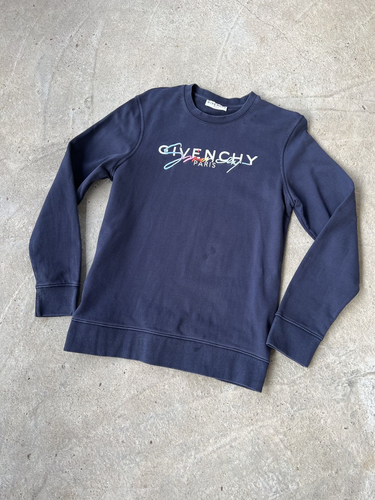 Givenchy Givenchy Paris Sweatshirt Size US L / EU 52-54 / 3 - 1 Thumbnail