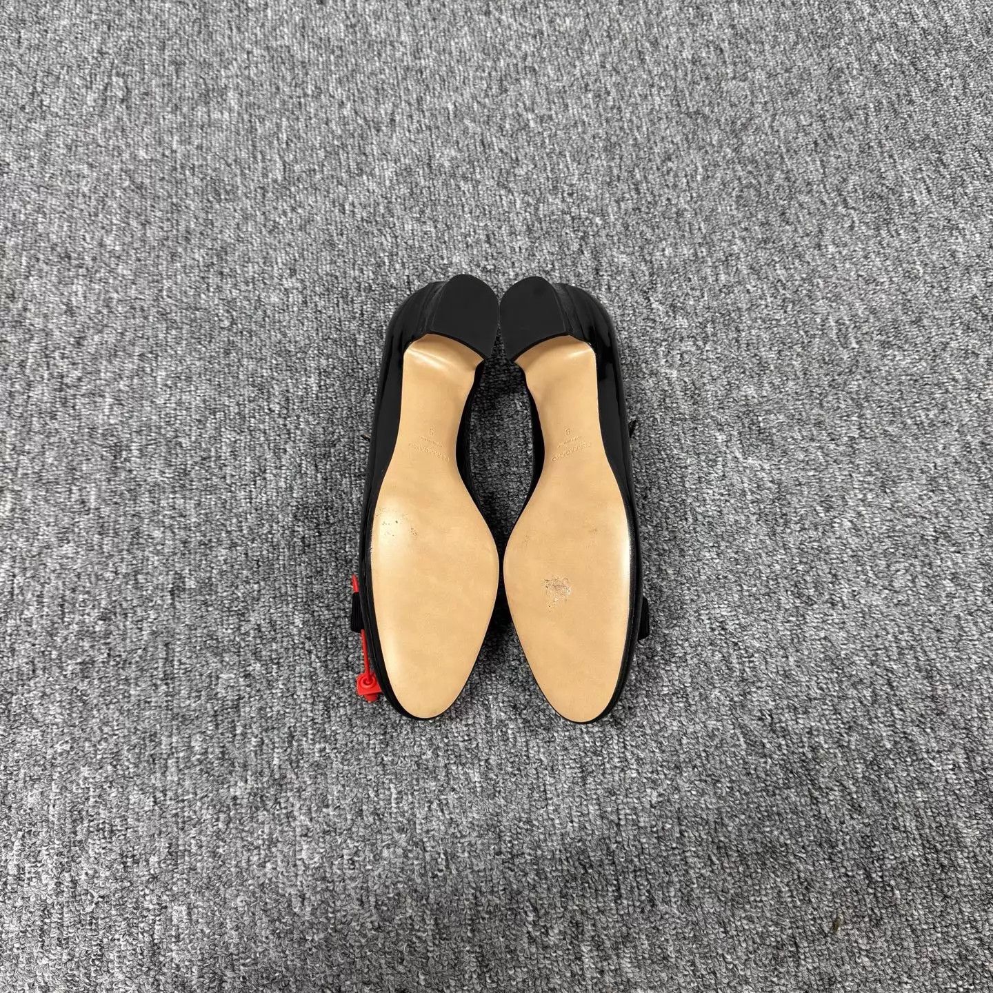 Salvatore Ferragamo Ferragamo 26 New Black & Gold Patent Leather Mary Jane 39 Size US 8.5 / IT 38.5 - 6 Thumbnail