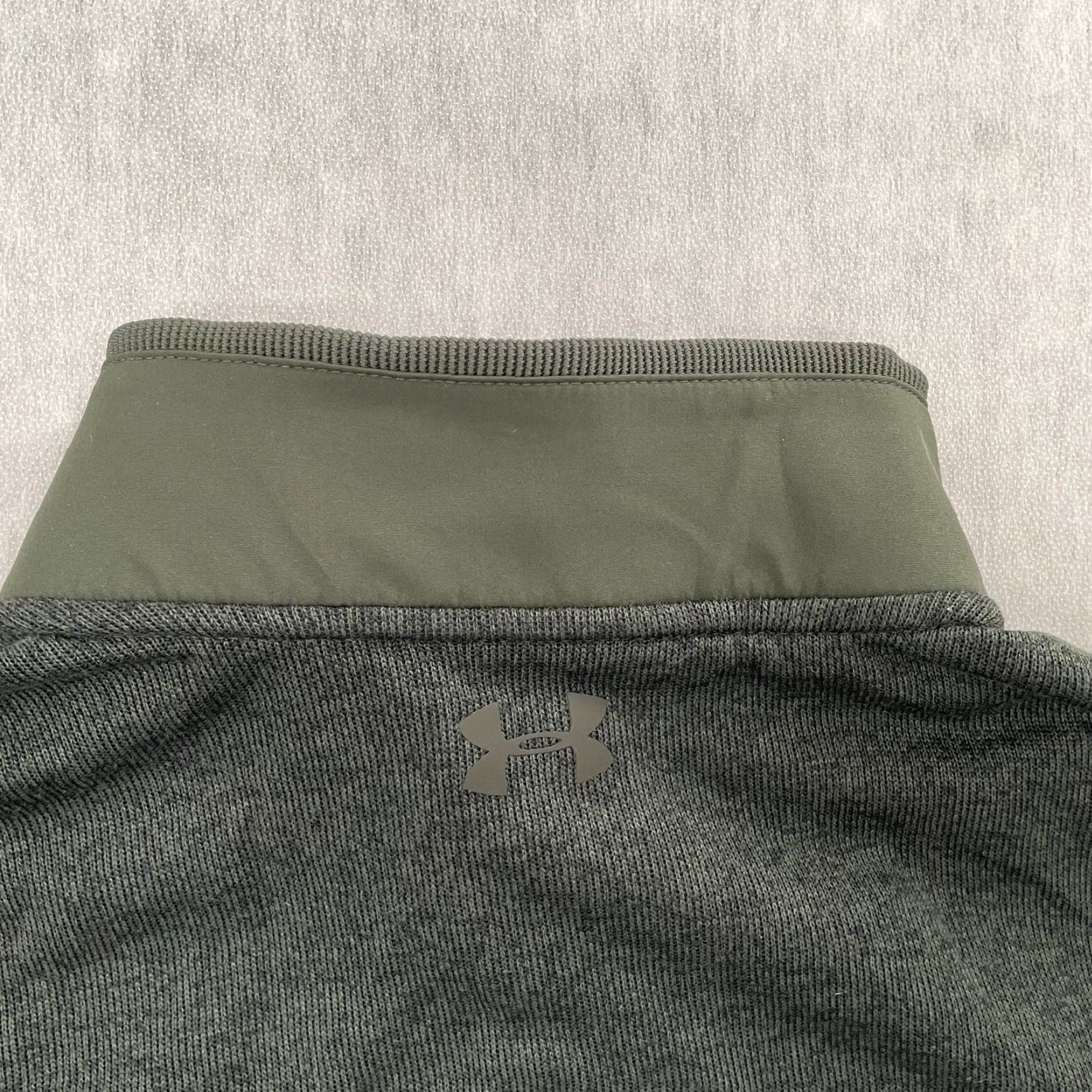 Under Armour Under Armour Sweater Green Pullover Medium Adult Mens NEW Storm Golf Mock Button Long Sleeve Clothing Under Armour Sweater Green Pullover Mens NEW Size US M / EU 48-50 / 2 - 6 Thumbnail