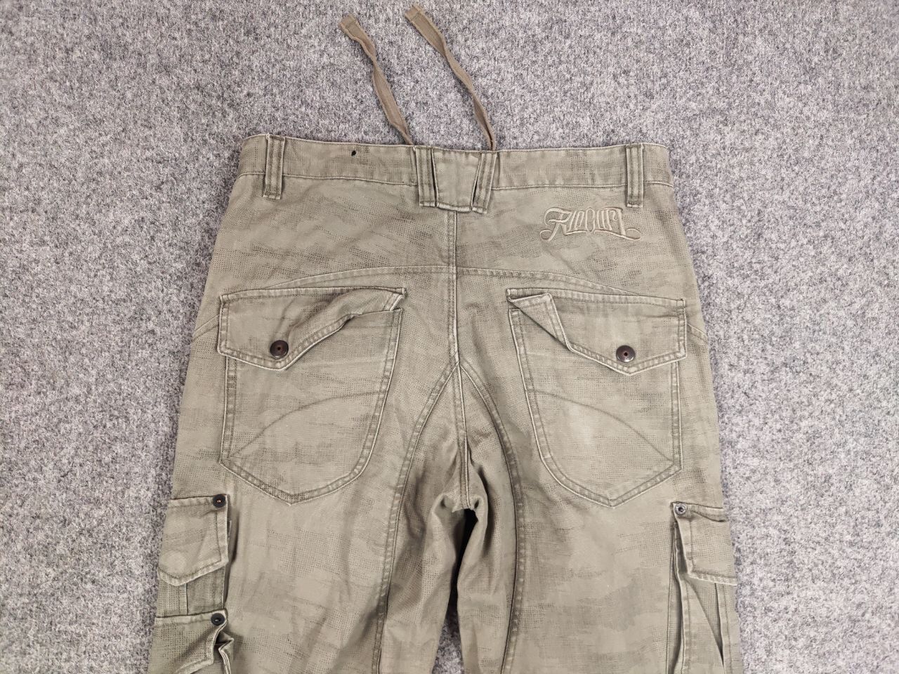 Rip Curl Vintage 90's Rip Curl Cargo Baggy Olive camo Pants Size US 33 - 12 Thumbnail