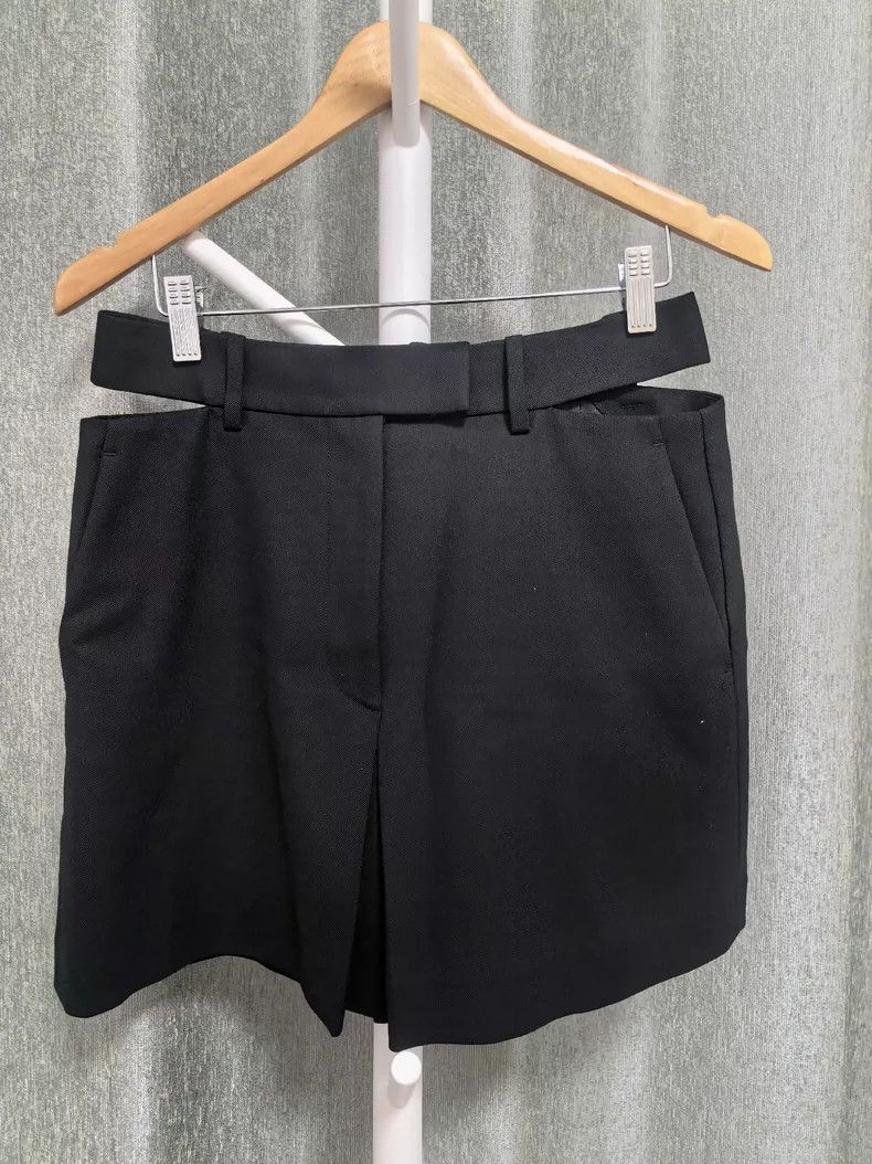 Helmut Lang HELMUT LANG size4 A low-waisted skirt Size 27" / US 4 / IT 40 - 1 Thumbnail