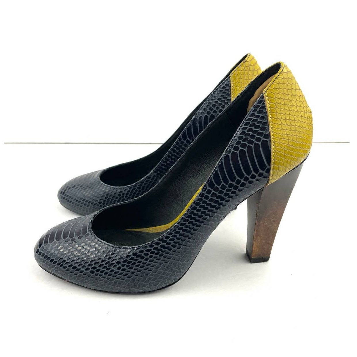 7 For All Mankind Wooden Heels Pumps Blue Yellow Snake Style 10 Leather Size US 9 / IT 39 - 5 Thumbnail