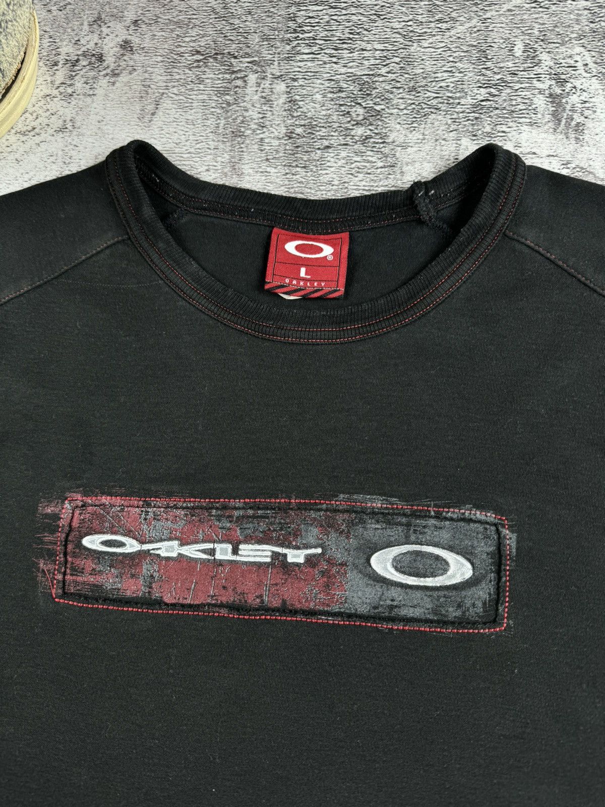 Oakley 90S Oakley RARE Gorpcore Black Print Center Logo T-Shirt Size US L / EU 52-54 / 3 - 6 Thumbnail