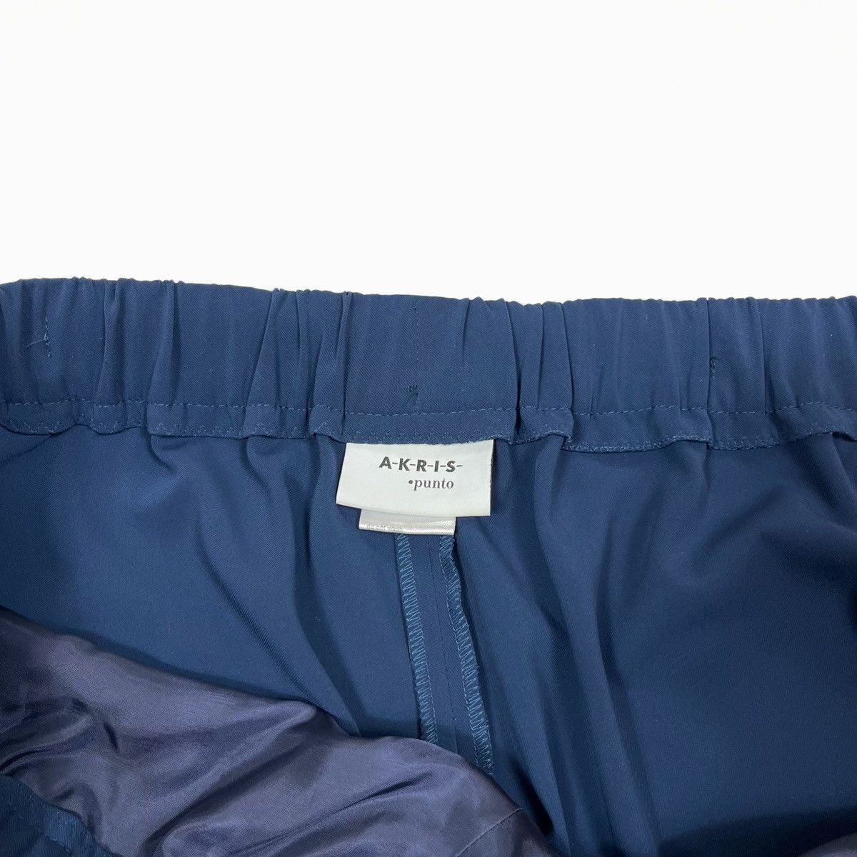 Akris Akris Punto Navy Blue Elastic Waist Tapered Pants Size US 12 Size 34" / US 12 / IT 48 - 16 Thumbnail