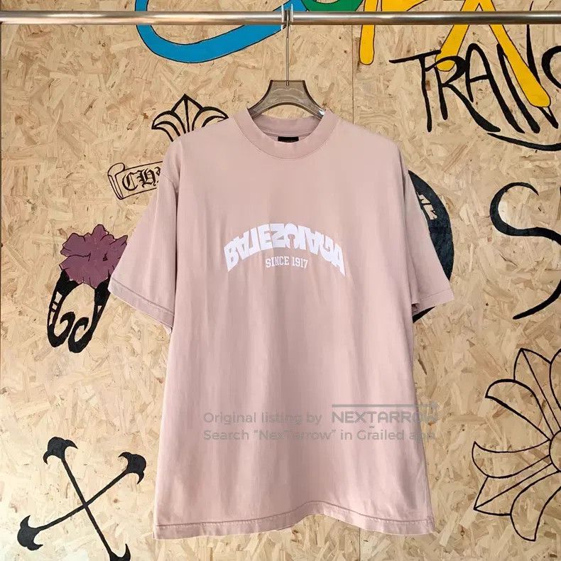 Balenciaga Balenciaga Logo Printed Round Neck Short Sleeve T-Shirt Size US S / EU 44-46 / 1 - 1 Thumbnail