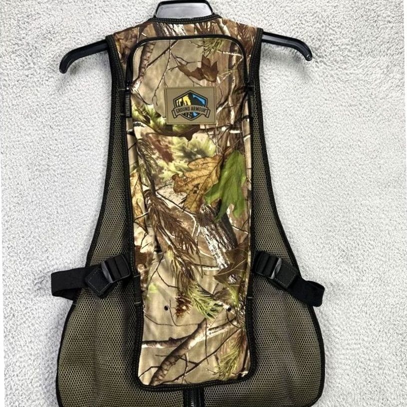 Realtree Realtree Camo Vest Mens L/XL Outdoor Hunting Amour Ammunition Zip Pocket Breathable Softshell Camouflage Logo Vest 2-tone Green Mens Size US L / EU 52-54 / 3 - 3 Thumbnail