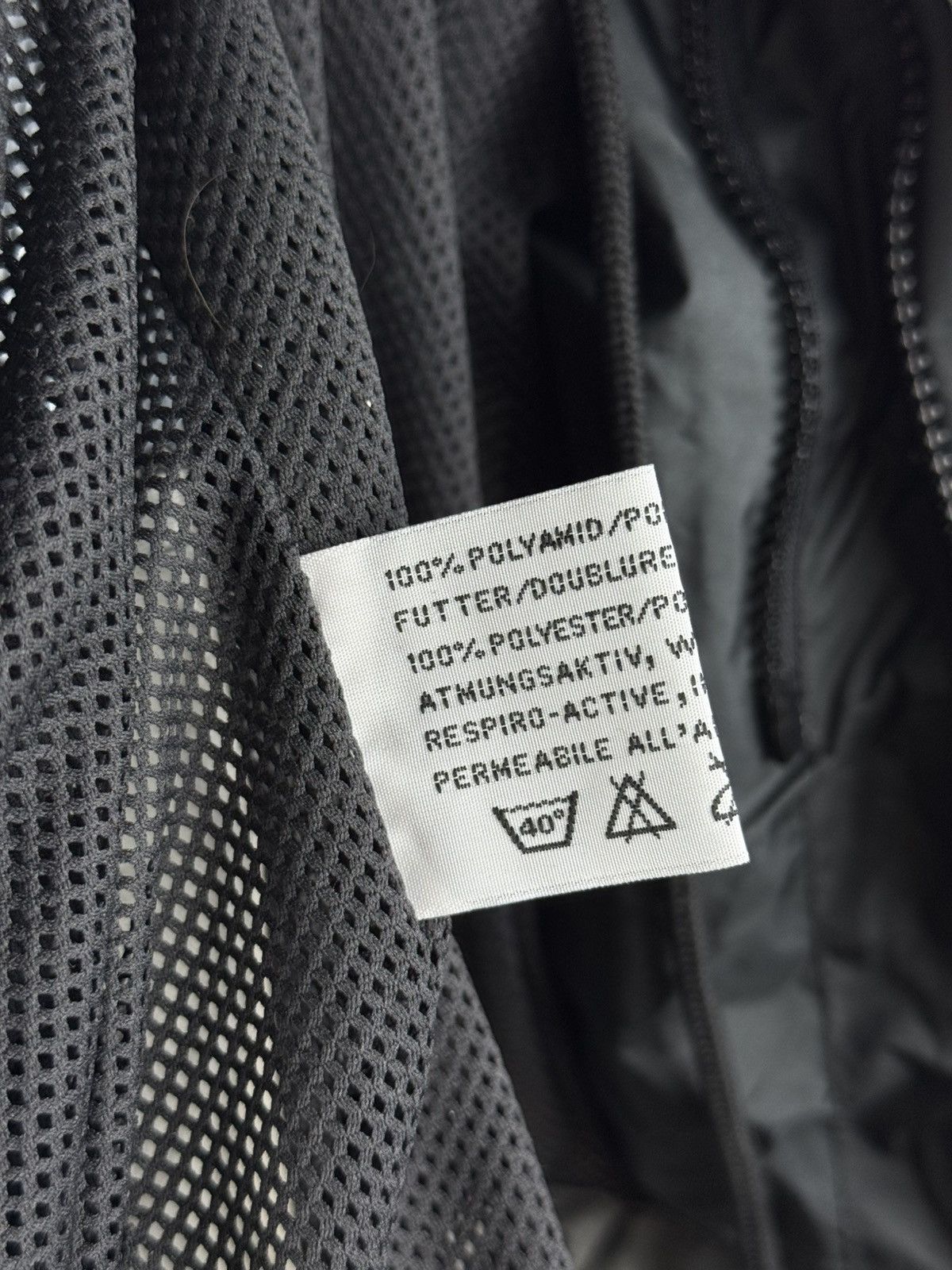 Porsche Design Vintage 90s Porsche AMAG Boutique Racing Jacket 3 in 1 Size US M / EU 48-50 / 2 - 14 Thumbnail