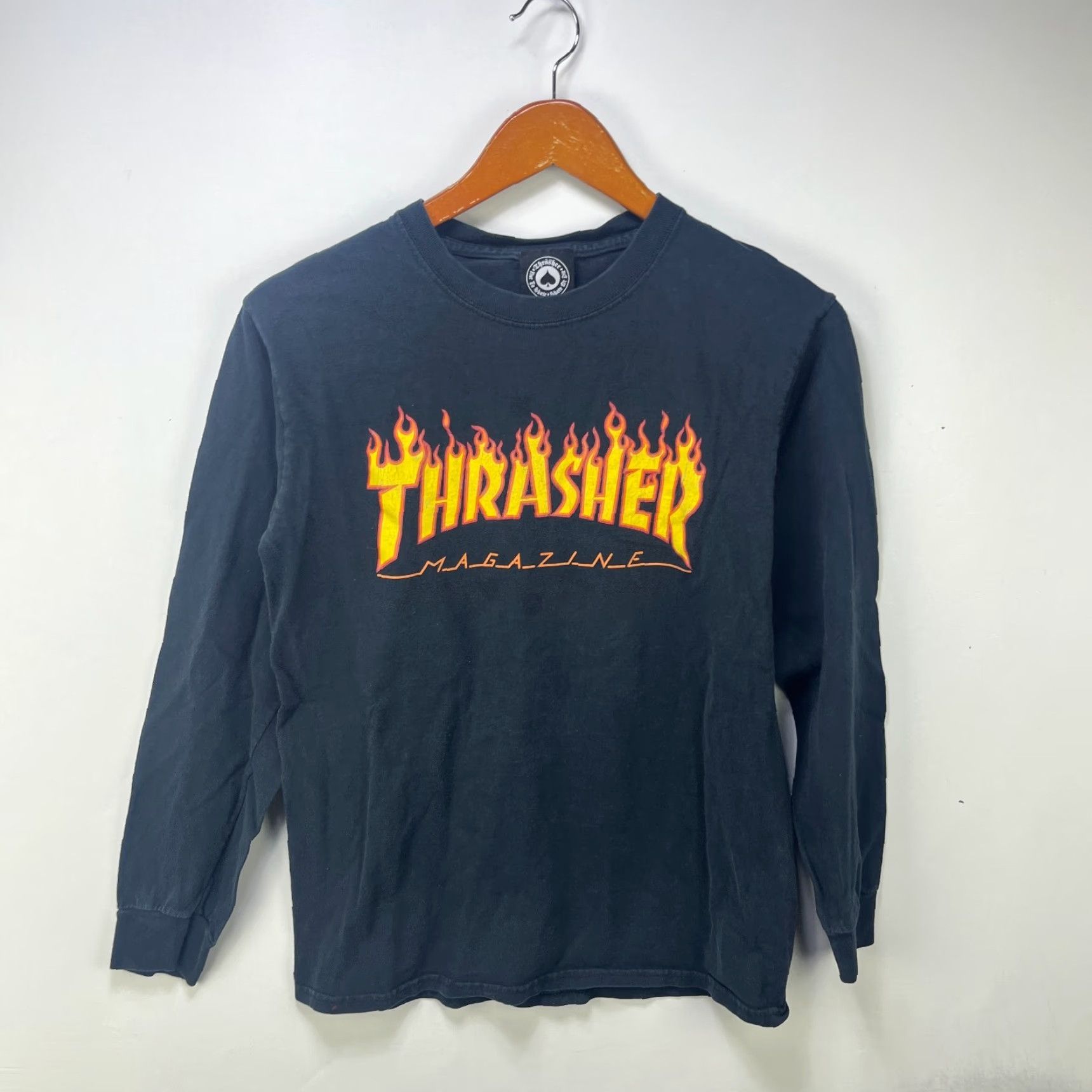 Thrasher VINTAGE Thrasher Flame Logo Faded LS Shirt S Black 90s Mens Thrasher Shirt Vintage Camouflage Logo Size US S / EU 44-46 / 1 - 2 Thumbnail
