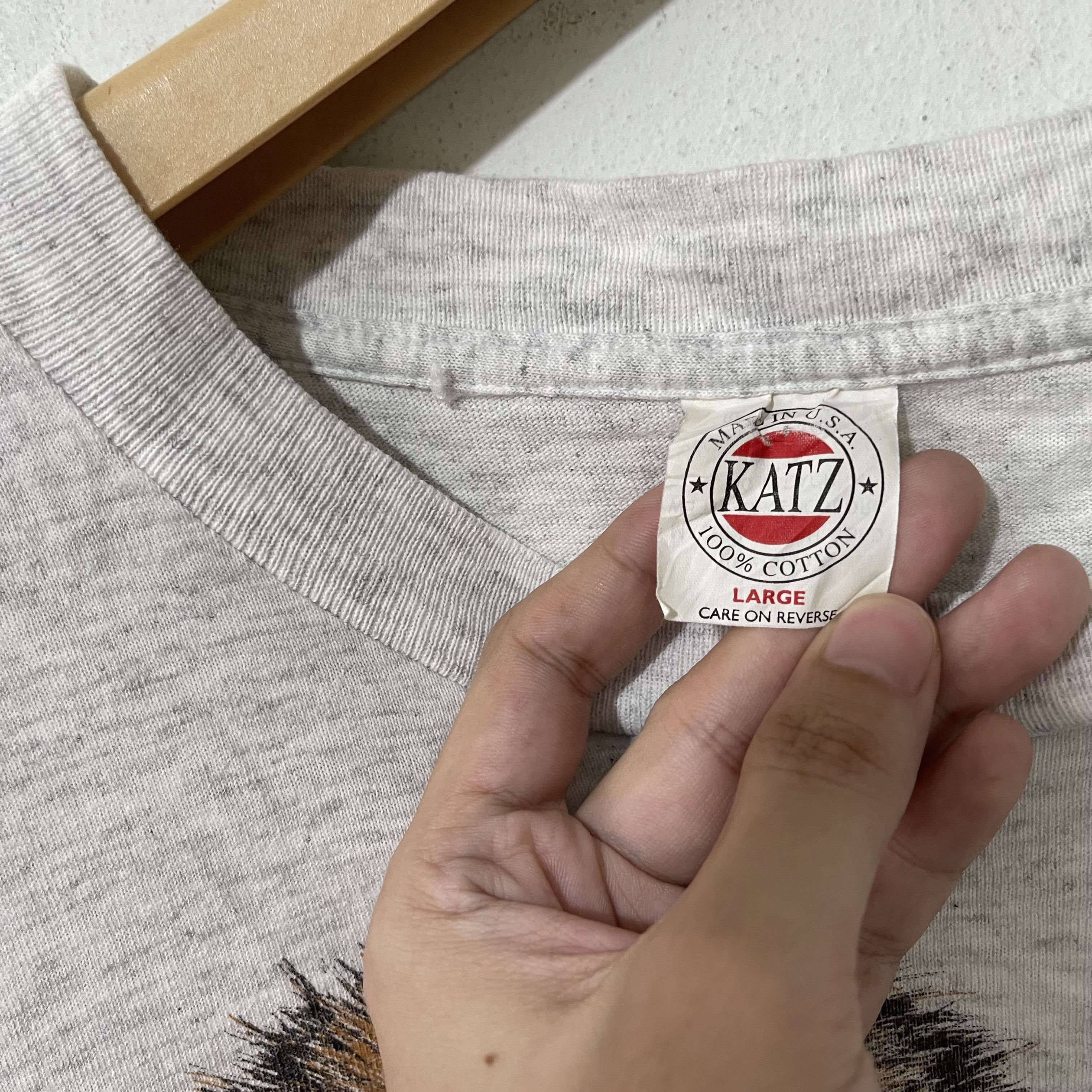 Vintage Vintage 90s Lion Shirt Size US L / EU 52-54 / 3 - 5 Thumbnail