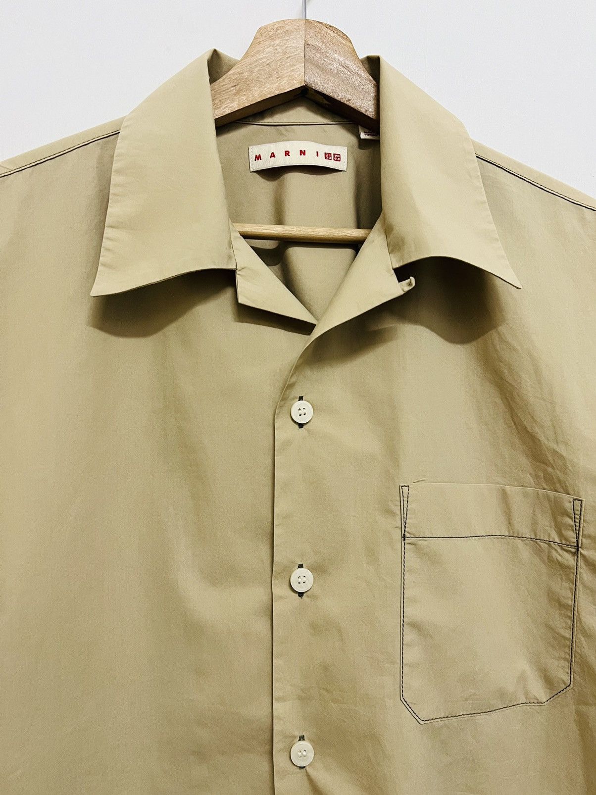 Marni × Uniqlo Marni x Uniqlo Shirt Size US M / EU 48-50 / 2 - 3 Thumbnail