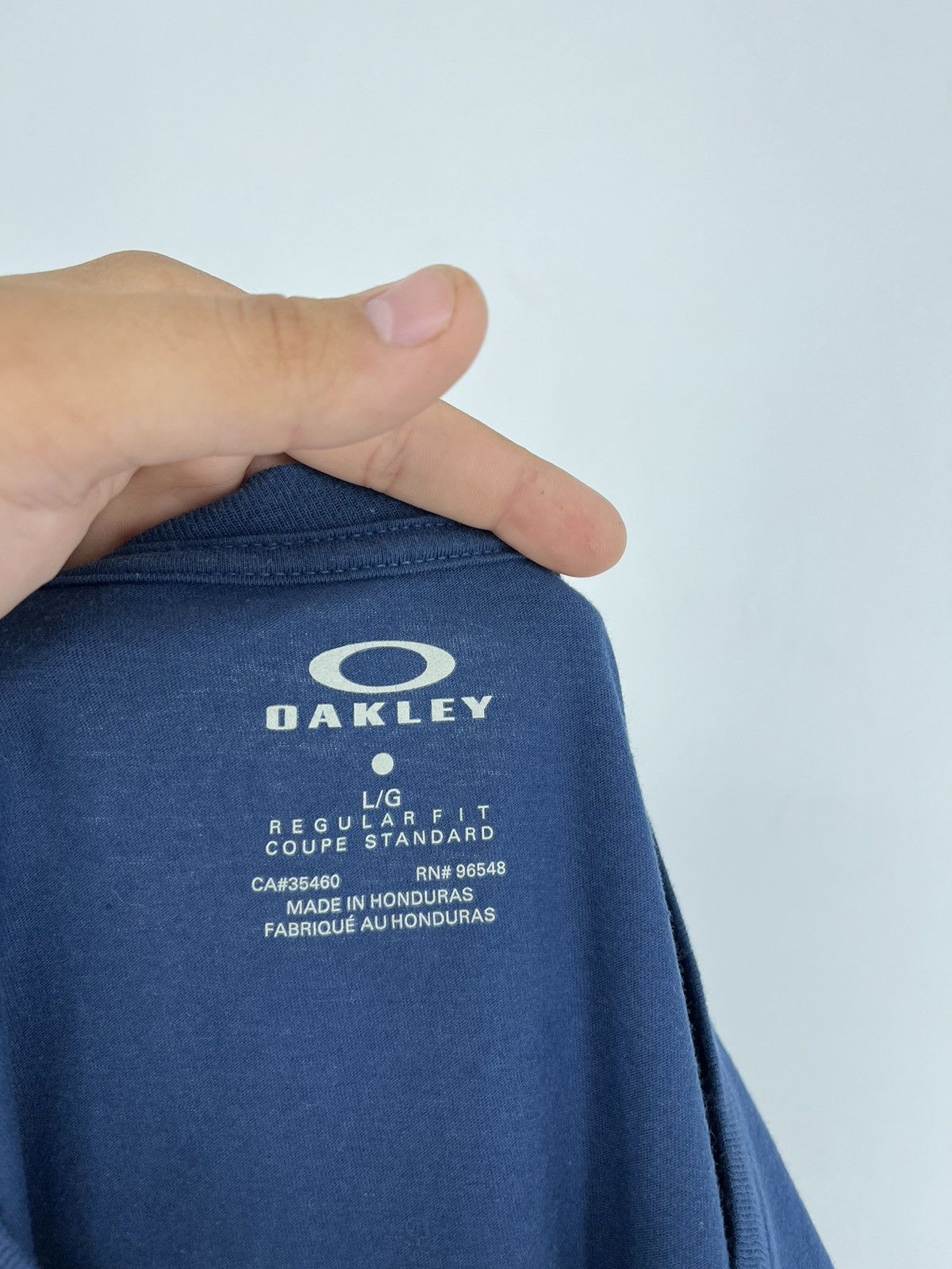 Japanese Brand × Oakley Vintage 90s Oakley Software Big Logo T-shirts Outdoor Life Size US L / EU 52-54 / 3 - 10 Thumbnail