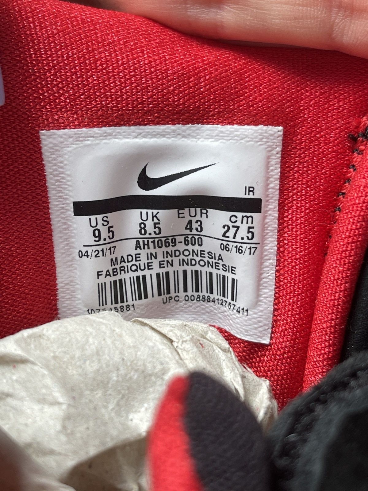 Nike Nike Air Maestro 2 High Kith Red ronnie fieg sneakers Size US 9.5 / EU 42-43 - 7 Thumbnail