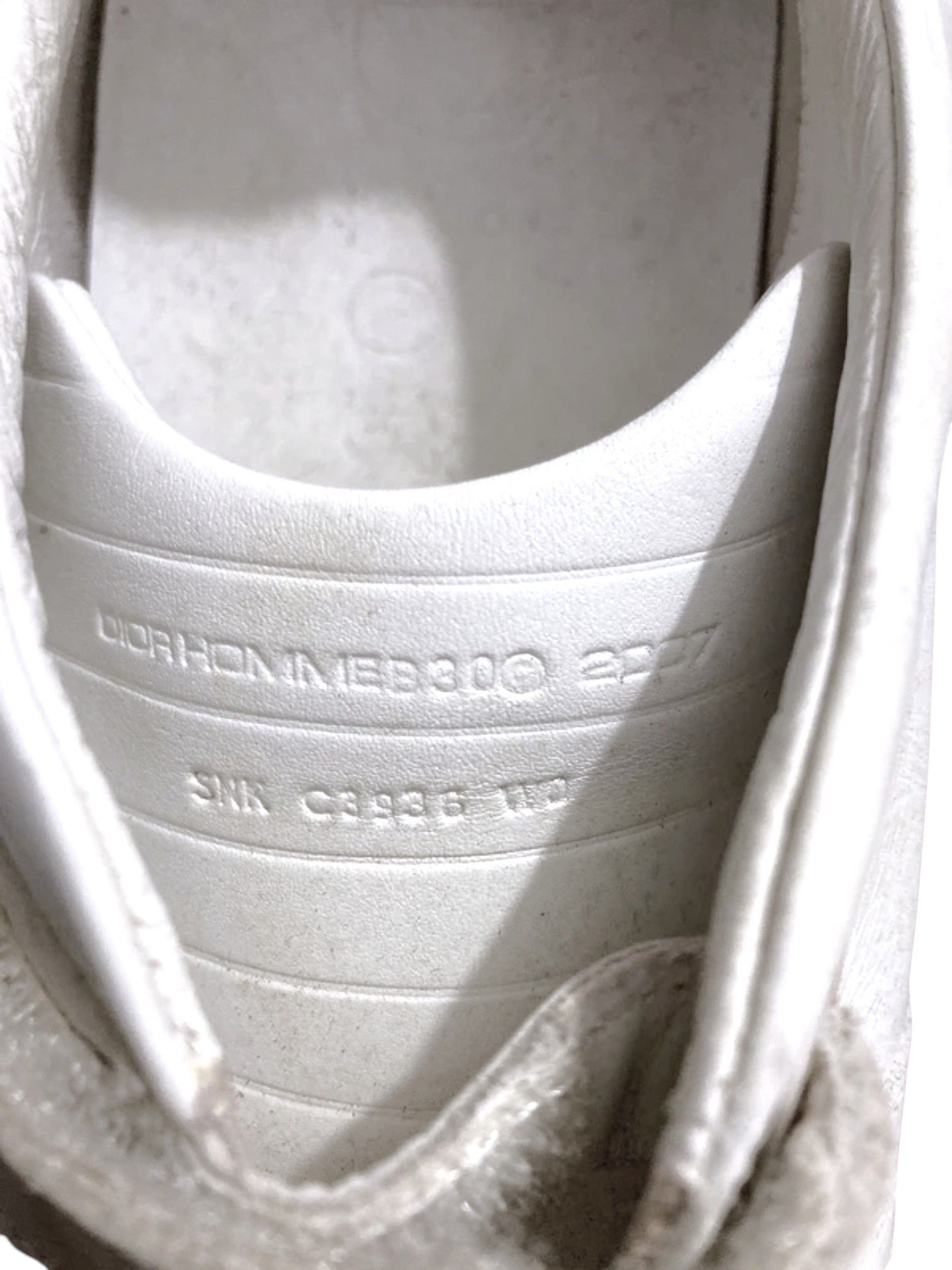 Dior 2007 Dior Homme White Velcro Strap Sneakers by Hedi Slimane Size US 8 / EU 41 - 3 Thumbnail