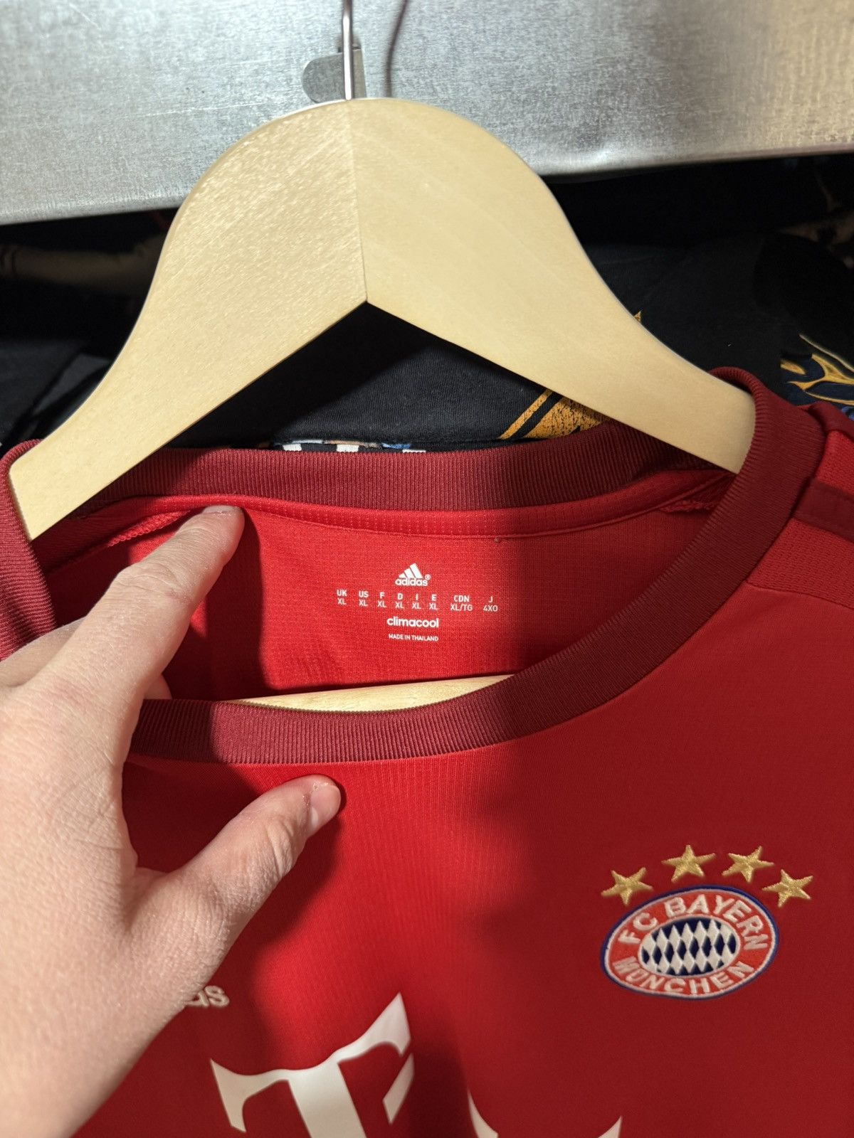 Adidas Adidas Bayern Munich HOME 2015 2016 Football Soccer Jersey Size US XL / EU 56 / 4 - 5 Thumbnail