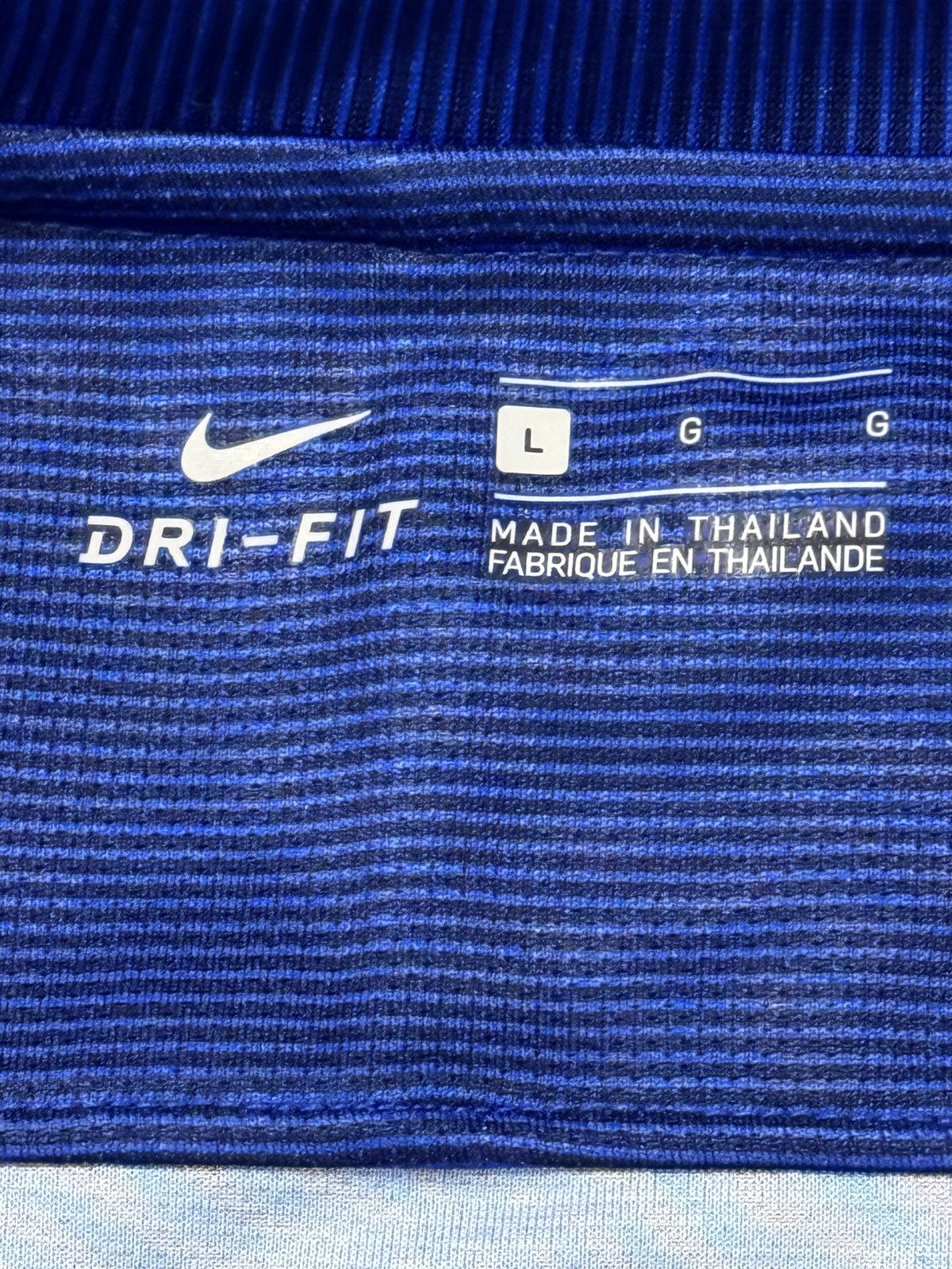 Nike VINTAGE BARCELONA BARCA KIT Size US L / EU 52-54 / 3 - 3 Thumbnail