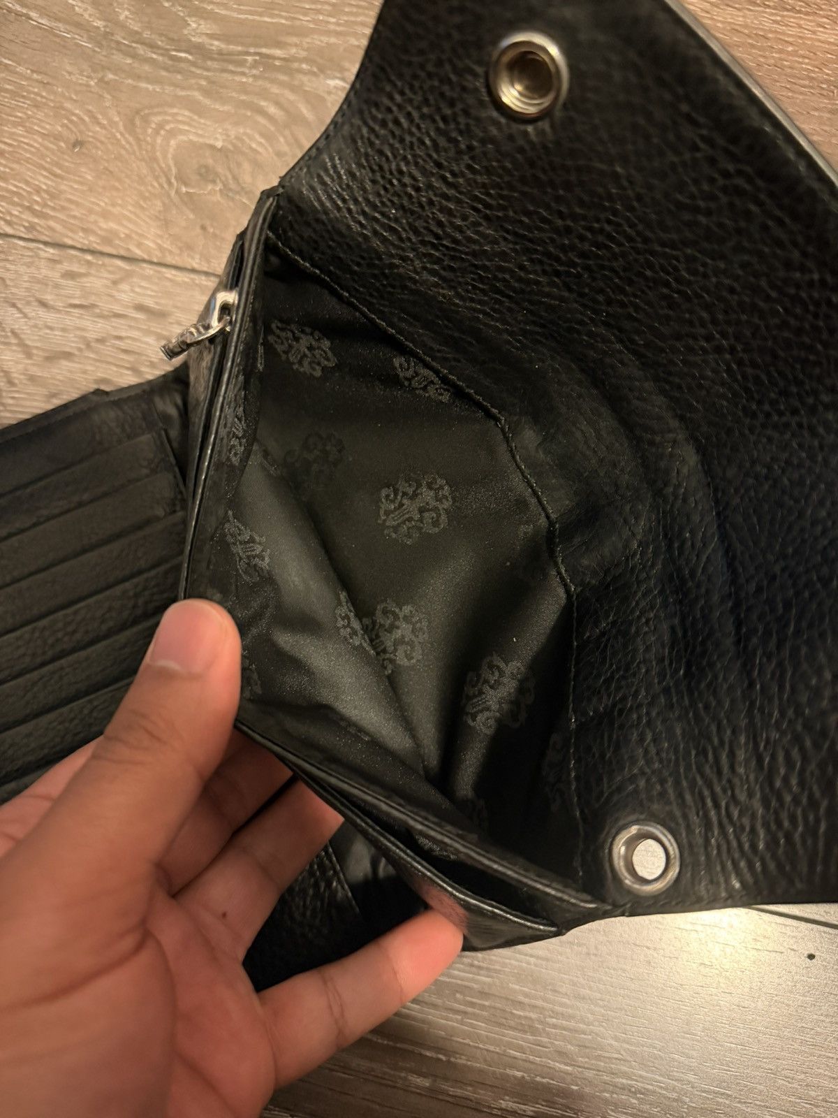 Chrome Hearts Wave wallet heavy leather silver cross snap Size ONE SIZE - 6 Thumbnail
