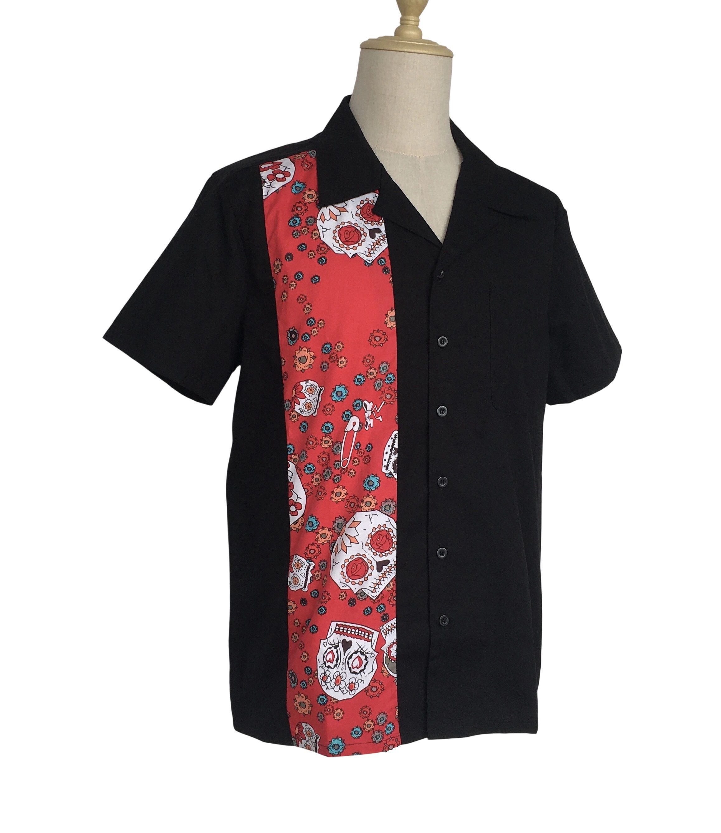 Other Short Sleeve Button Down Men Shirts Skull Red Size US L / EU 52-54 / 3 - 2 Thumbnail