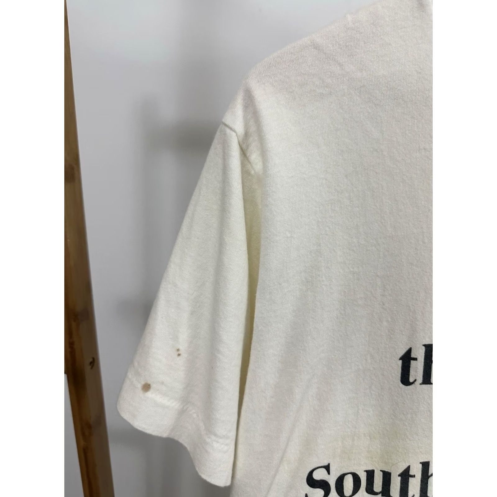 Fruit Of The Loom VTG Master The Fine Art Dali Van Gogh Picasso Monet Warhol Dollar T-Shirt M RARE Shirt Mens M White Money Bear Bull Dow Jones 90s NFT? Size US M / EU 48-50 / 2 - 5 Thumbnail