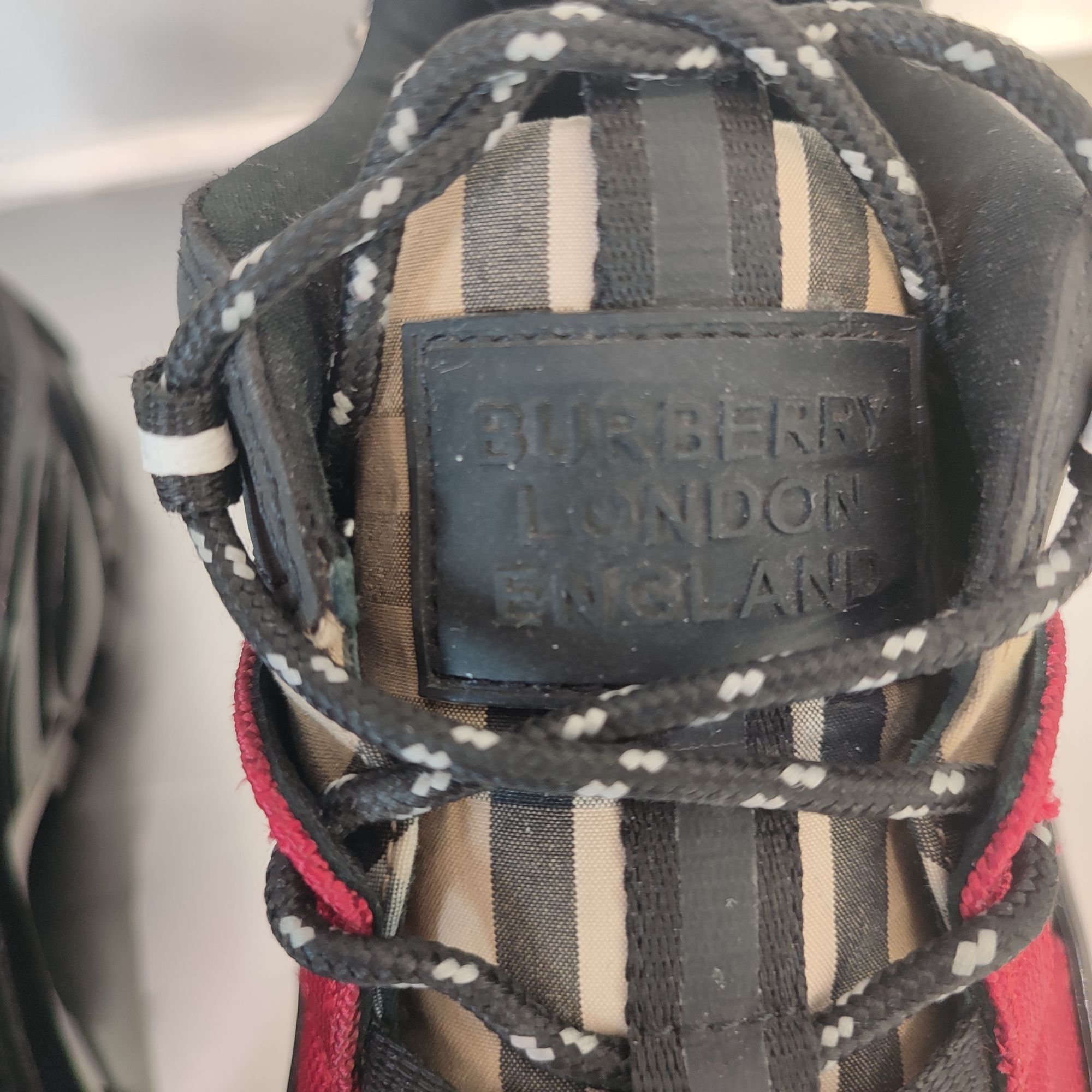 Burberry Burberry Size 40 Checkered Lace-Up Thick-Soled Casual Sneake Size US 7 / EU 40 - 2 Thumbnail